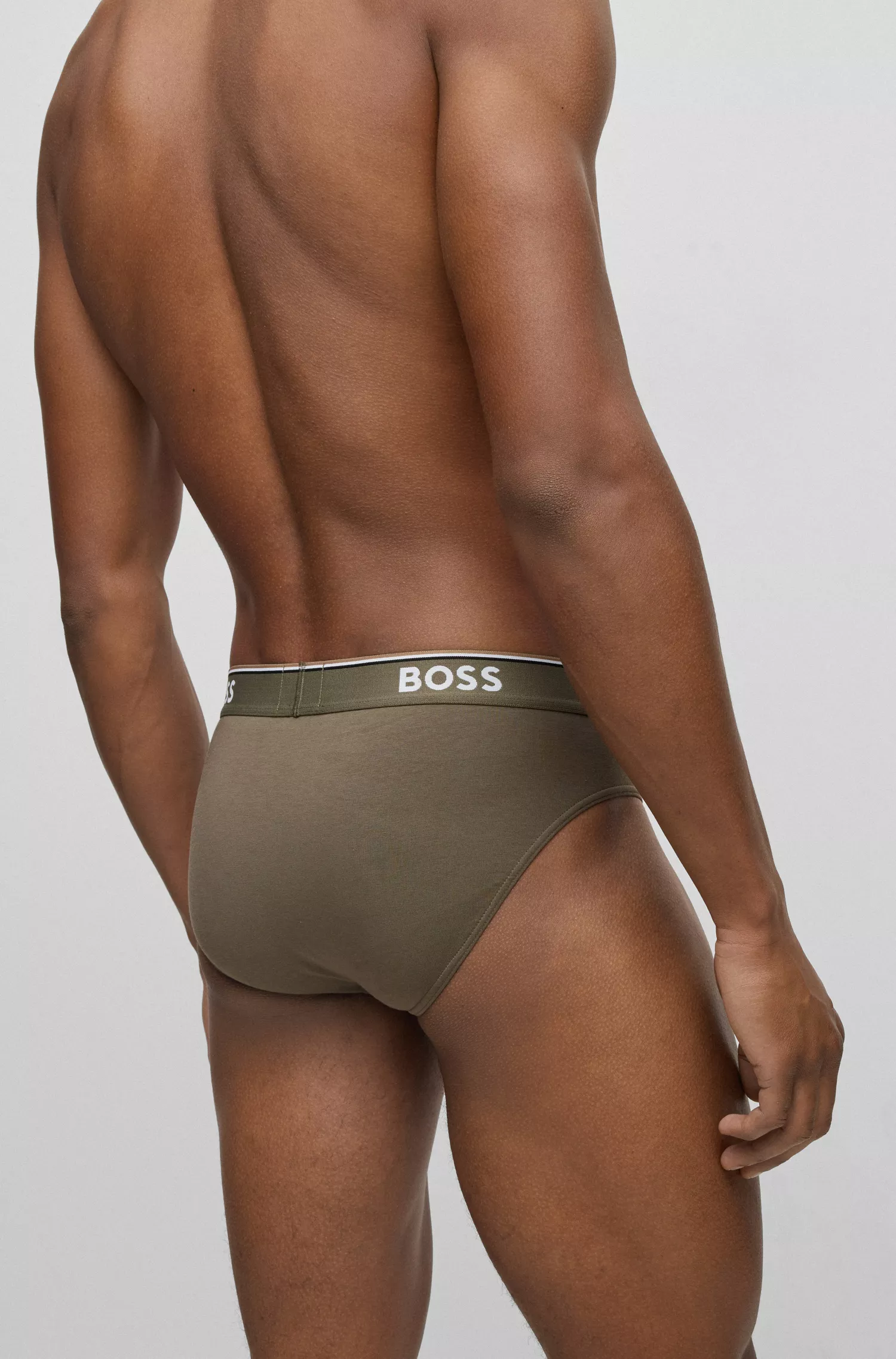 Cuecas BOSS pretas, pacote triplo de algodão elástico com cós com logotipo.