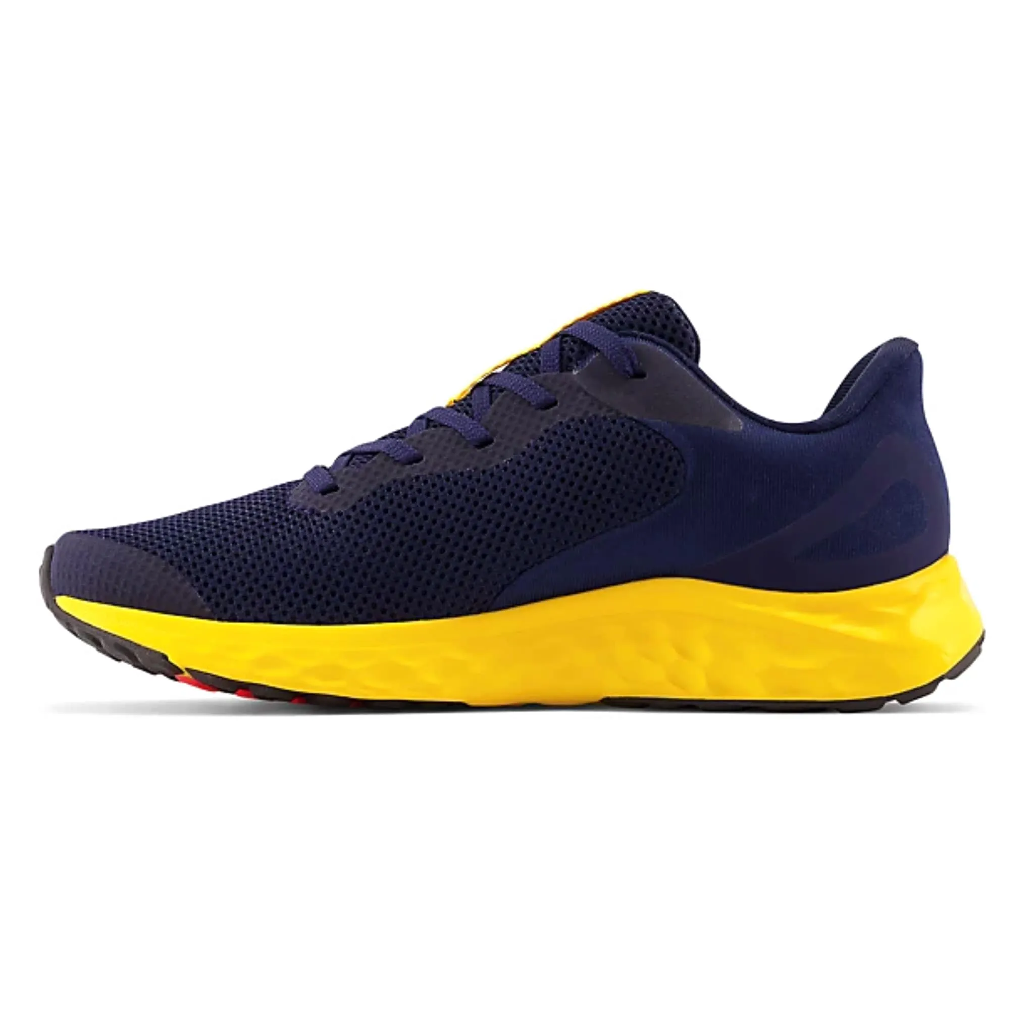 New Balance Soulier Arishi V4 Pointures 4-7