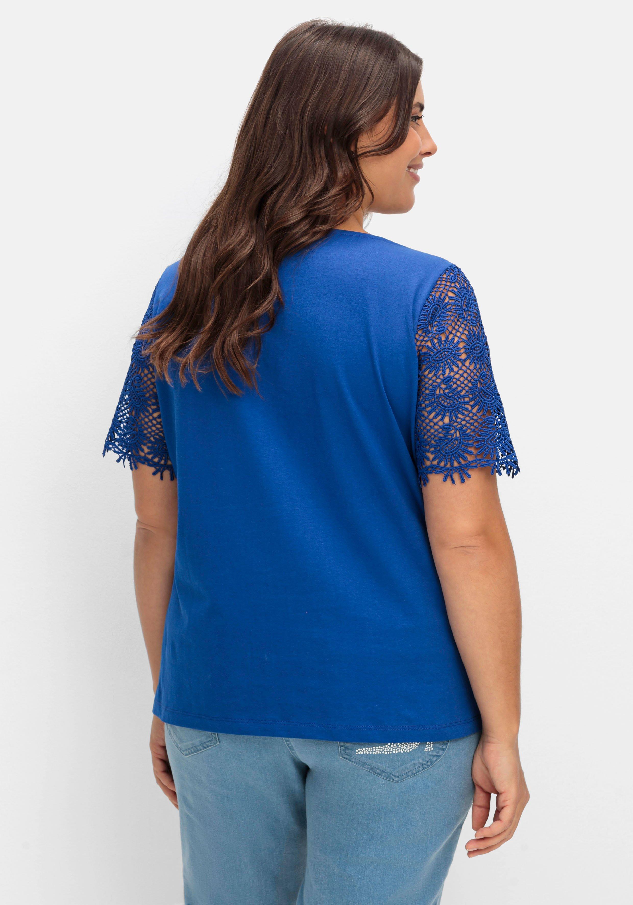 Shirt mit transparentem Spitzenbesatz