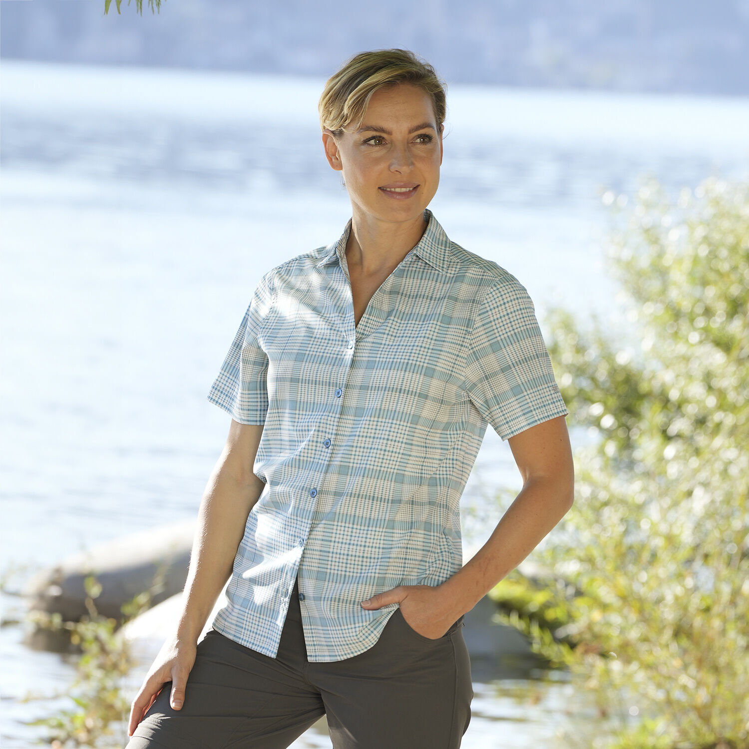 Schnelltrocknende Outdoorbluse von HTA