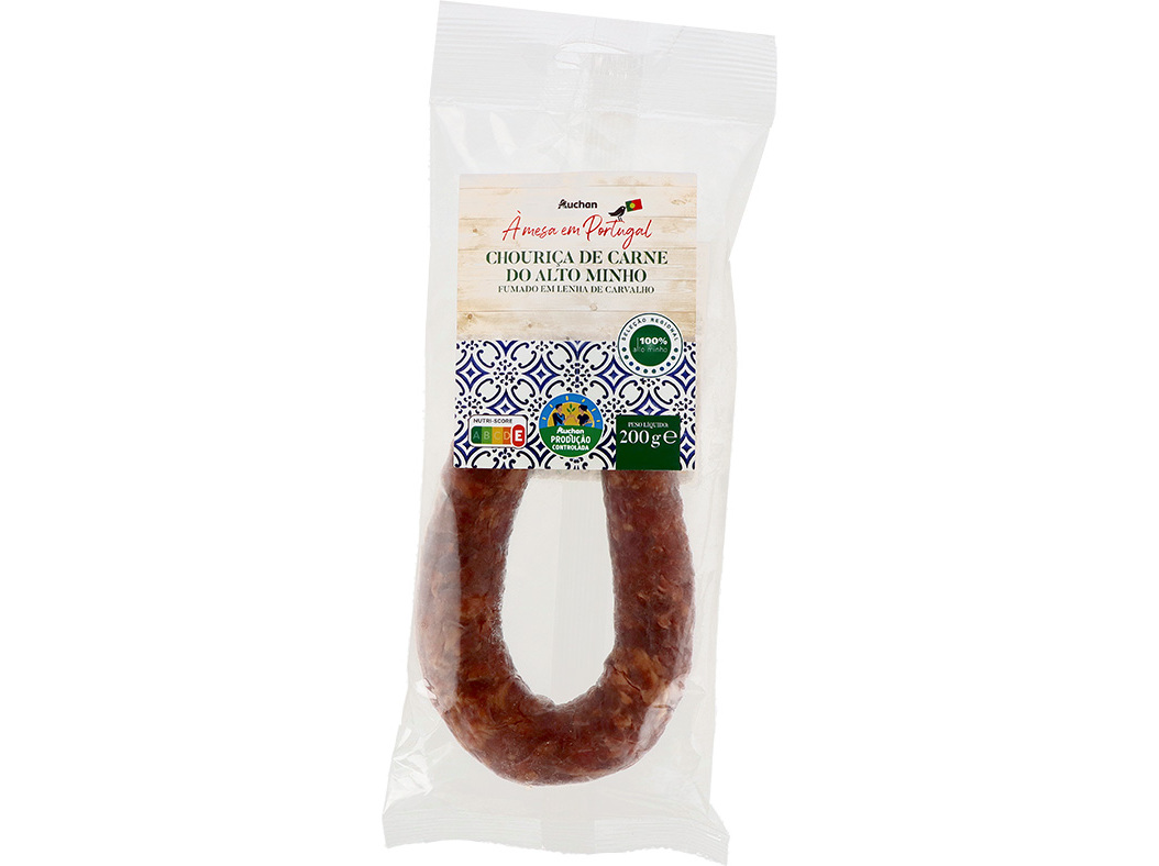 CHOURIÇO DE CARNE COZER AUCHAN À MESA EM PORTUGAL CULTIVAMOS O BOM ALTO MINHO 200G