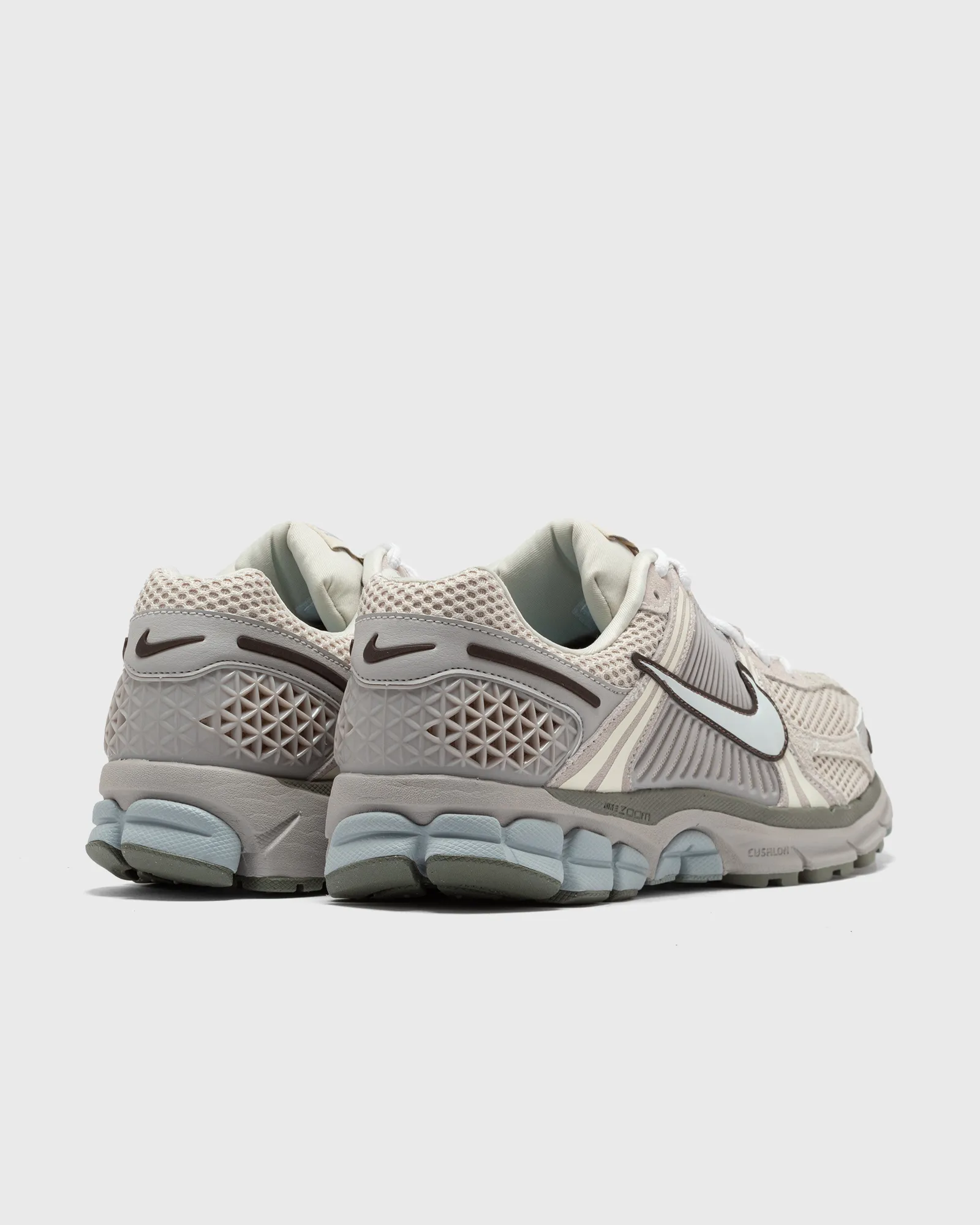 Nike ZOOM VOMERO 5 SE