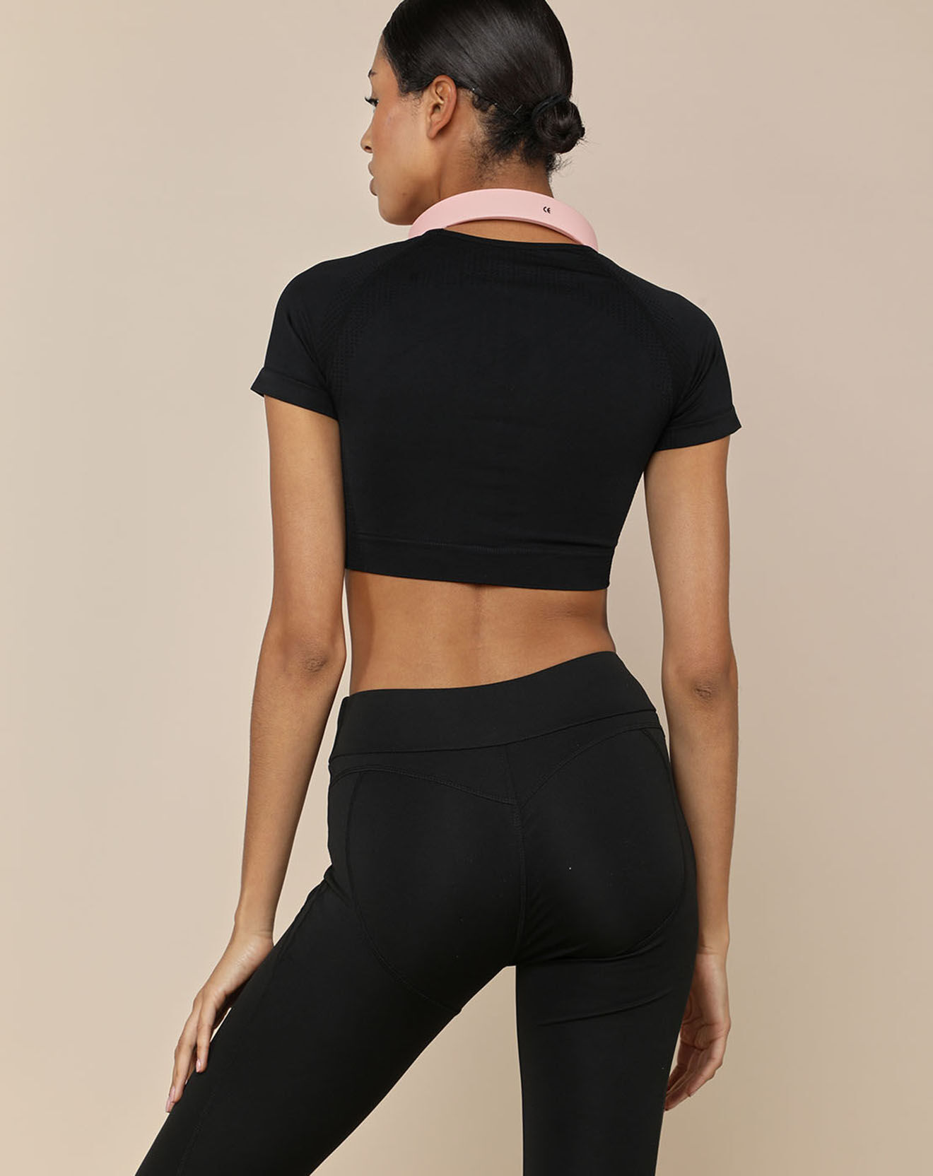 Onamaste Legging de training coupe compressive noir