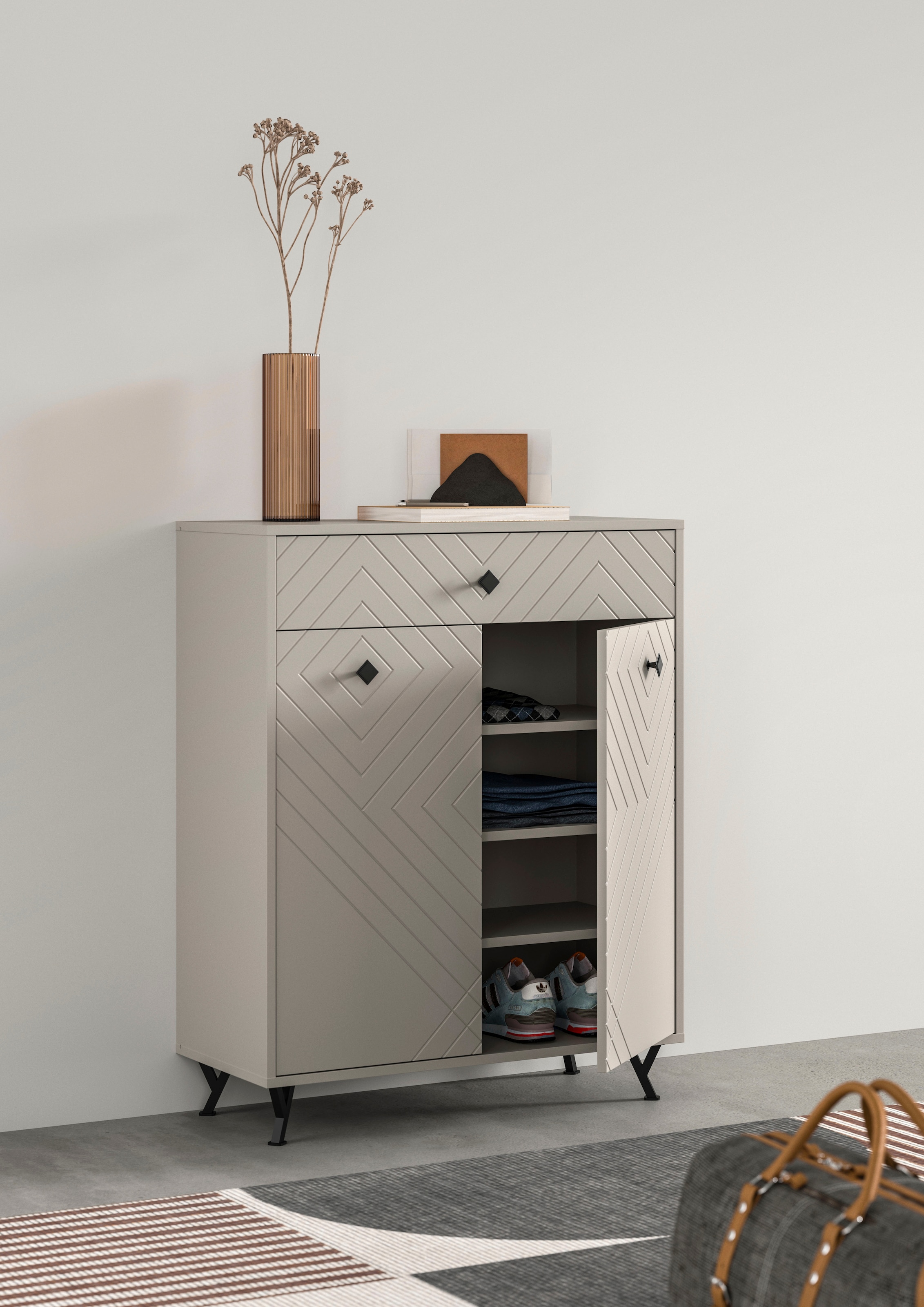 INOSIGN Schuhkommode »Mento, Breite 80 cm, 2 Türen & 1 Schubkasten mit Ornamentfräsung« 3 Einlegeböden, 4Fächer, Metall Knopfgriffe & Y-Füsse, Anrichte,Schrank
