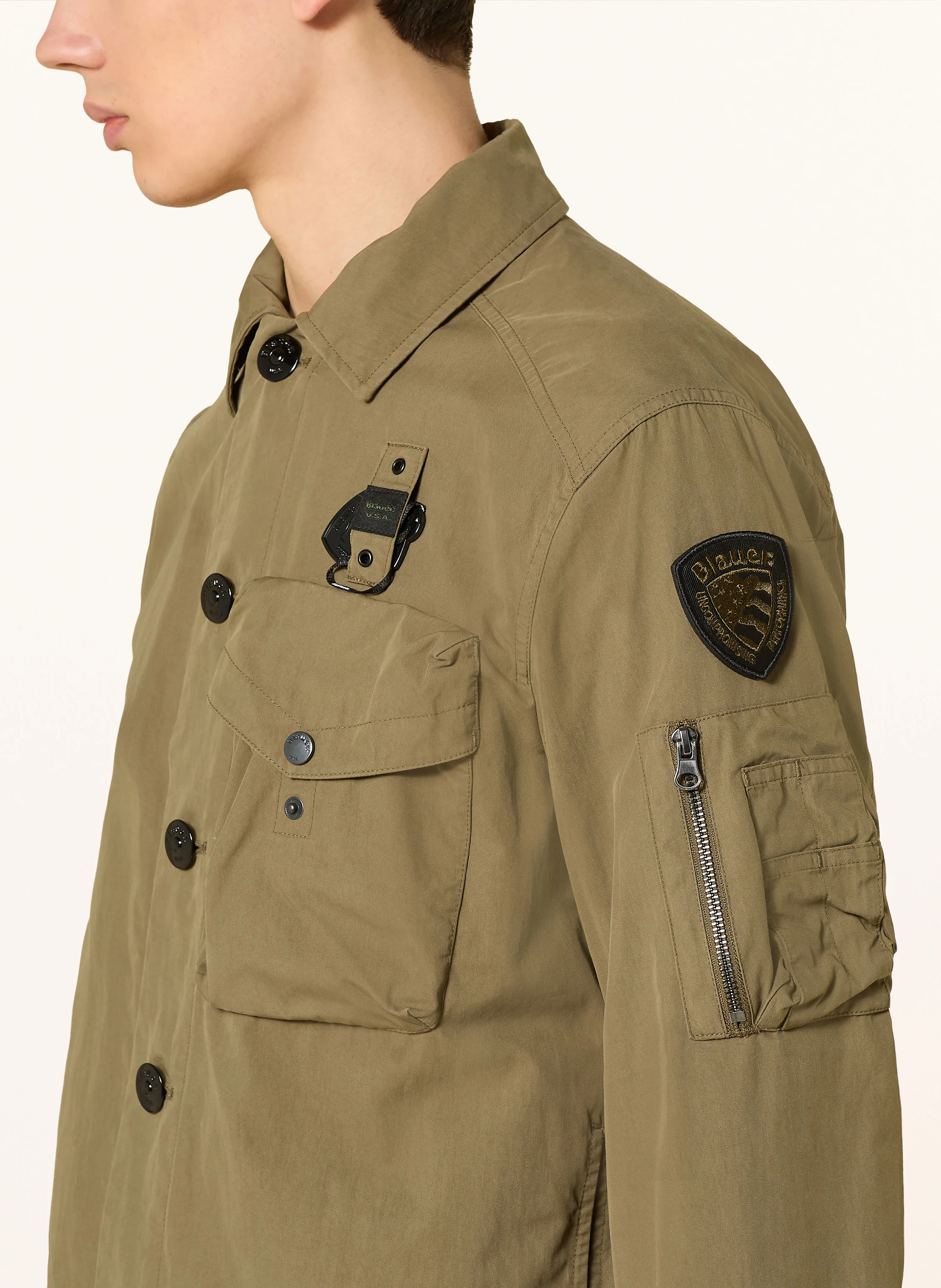 Blauer Blouson