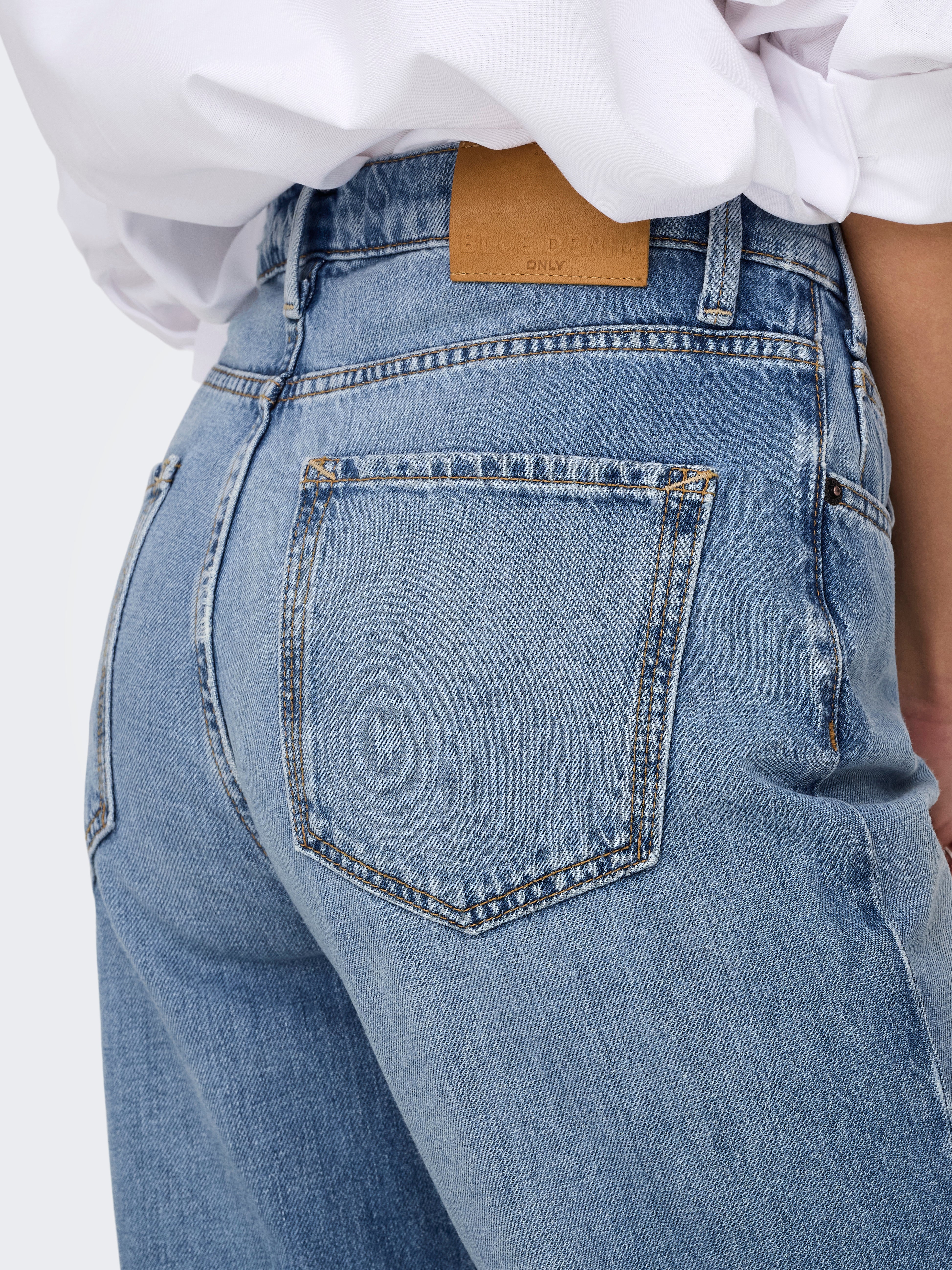 ONLMISCHA Hohe Taille Gerade geschnitten Jeans Medium Blue Denim