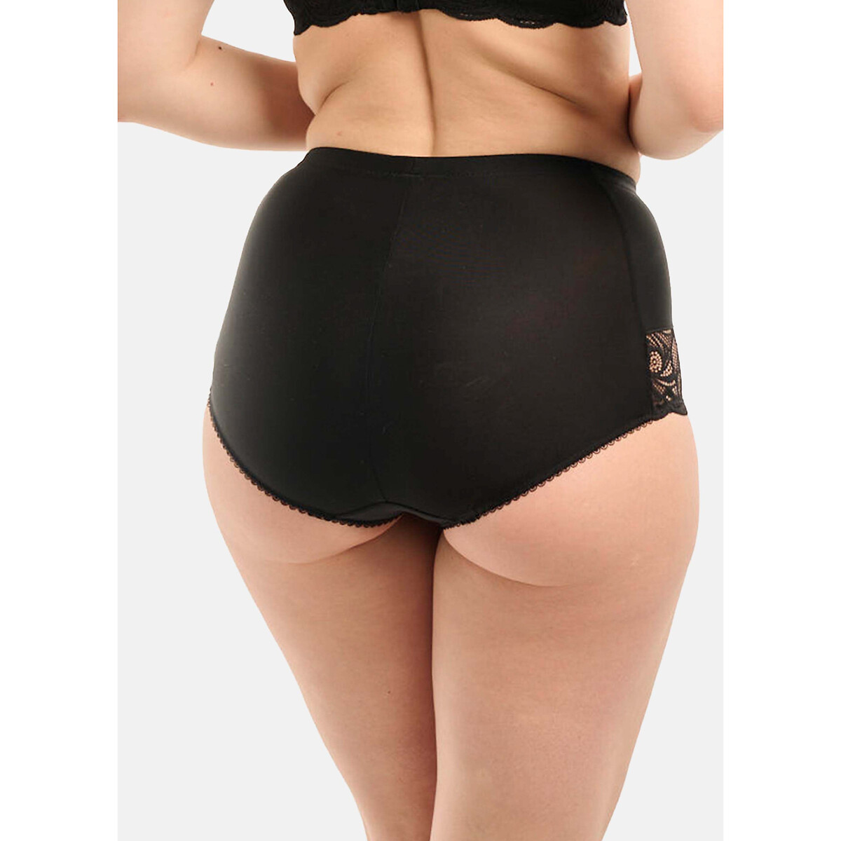 SANS COMPLEXE<br>Maxi slip Ariane