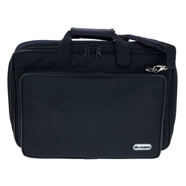 Novation Bass Station II Bag Bundle
