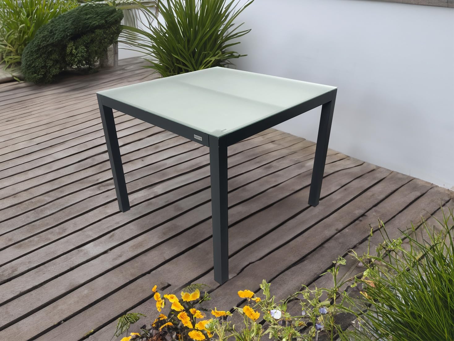 MOMMA HOME Gartentisch, Aluminium und gehärtetes Glas, quadratisch, für den Außenbereich, 90 x 90 x 74 cm, Grau