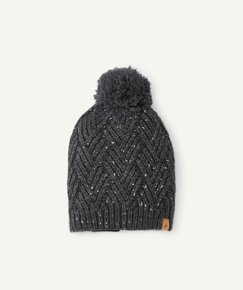 BONNET TRICOT GARÇON EN FIBRES RECYCLÉES GRIS MOUCHETÉ AVEC POMPON