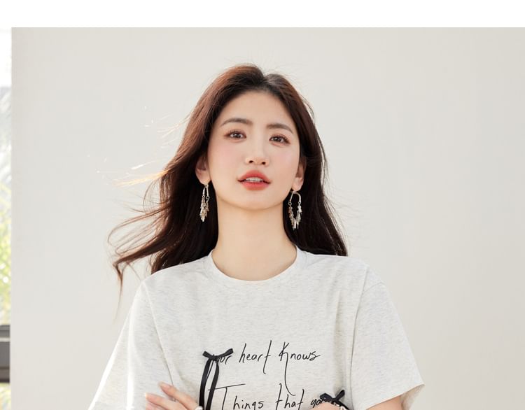 EFO - T-shirt met korte mouwen, ronde hals en strik