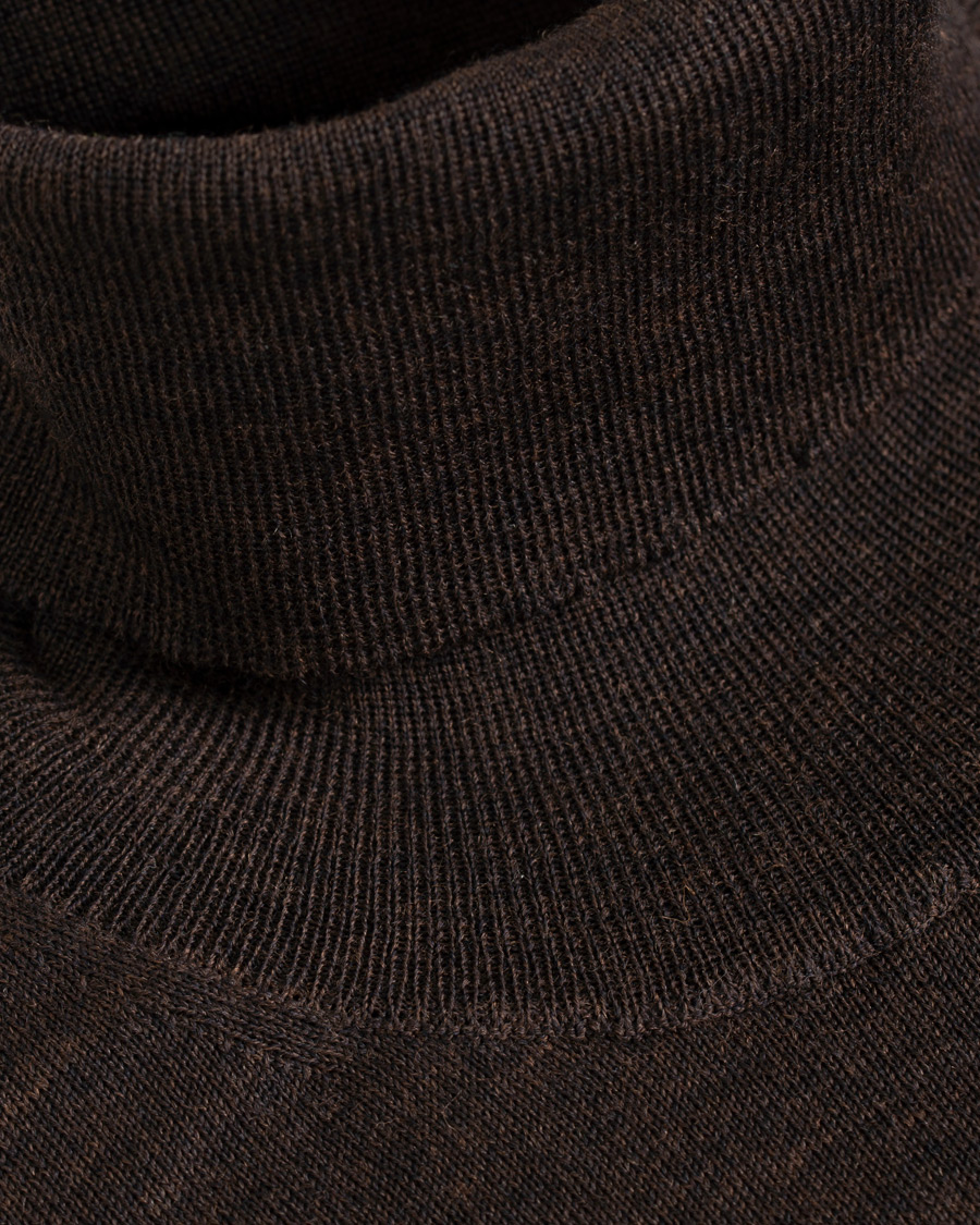 Oscar Jacobson Cole Extra Fine Merino Rollneck Brown