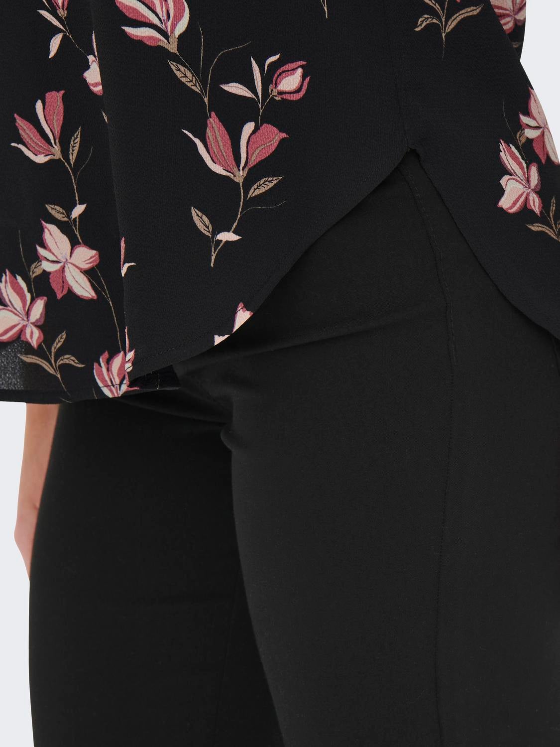 ONLVIC Top Black
