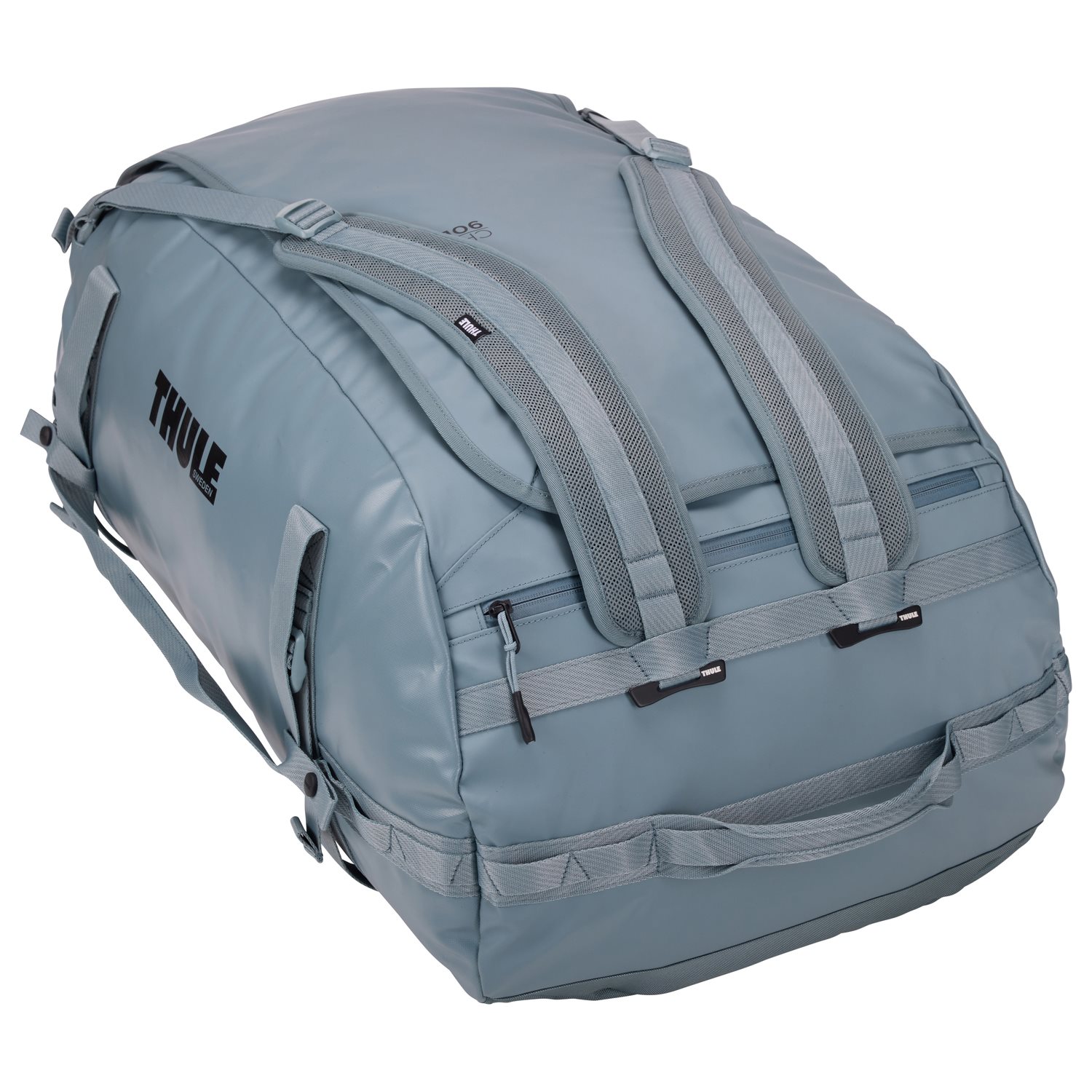 Thule Chasm Duffel 90L pond