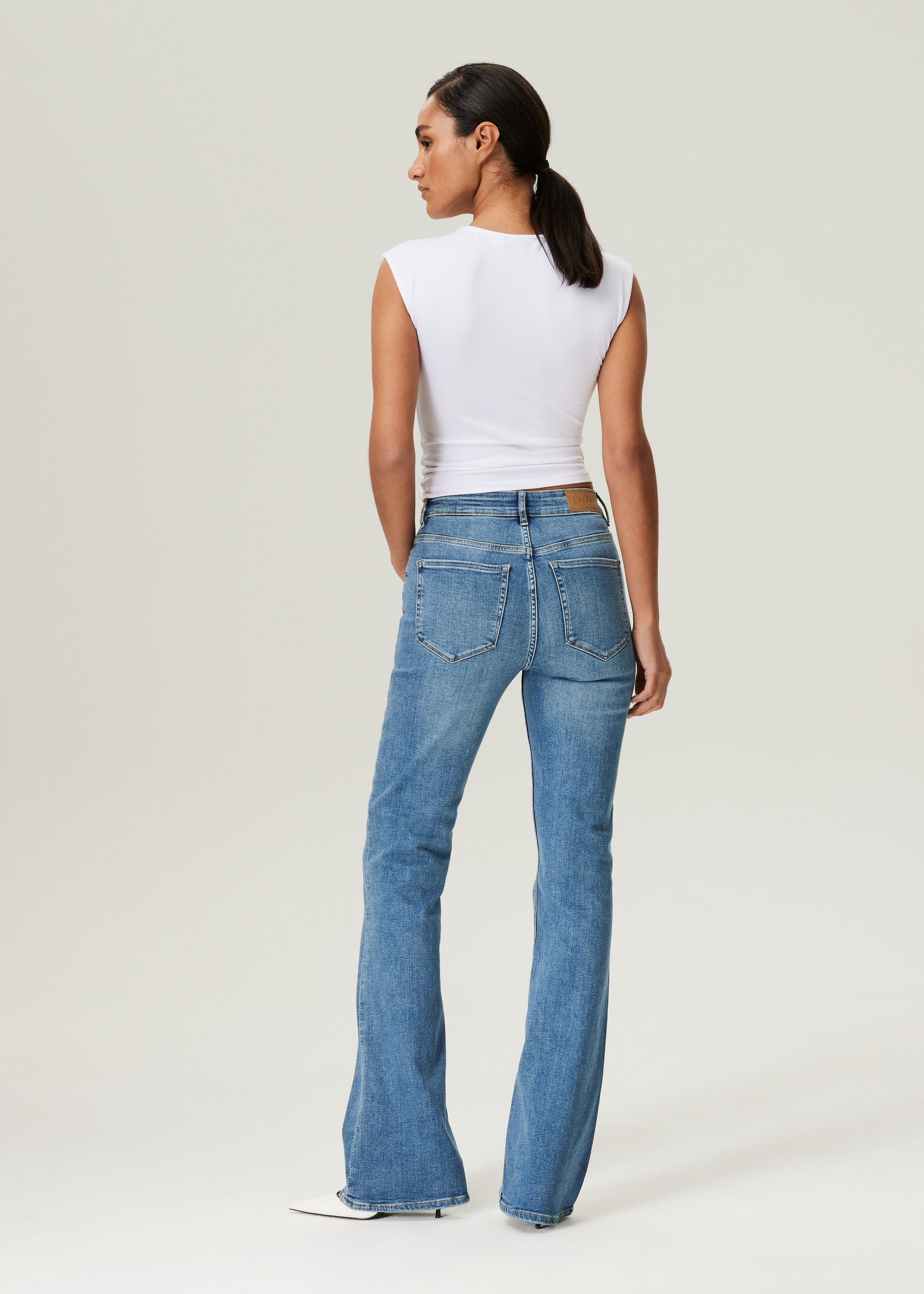 JILL – Flared Jeans