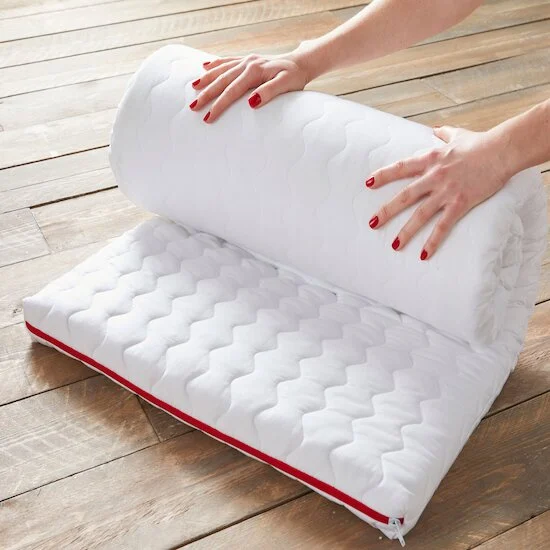 Matelas de voyage roulable   60 x 120 cm   de               P'tit lit