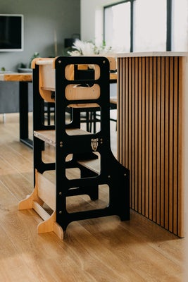 Duck Woodworks 3-i-1 Sammenleggbar Læringstårn med Matstol, Svart