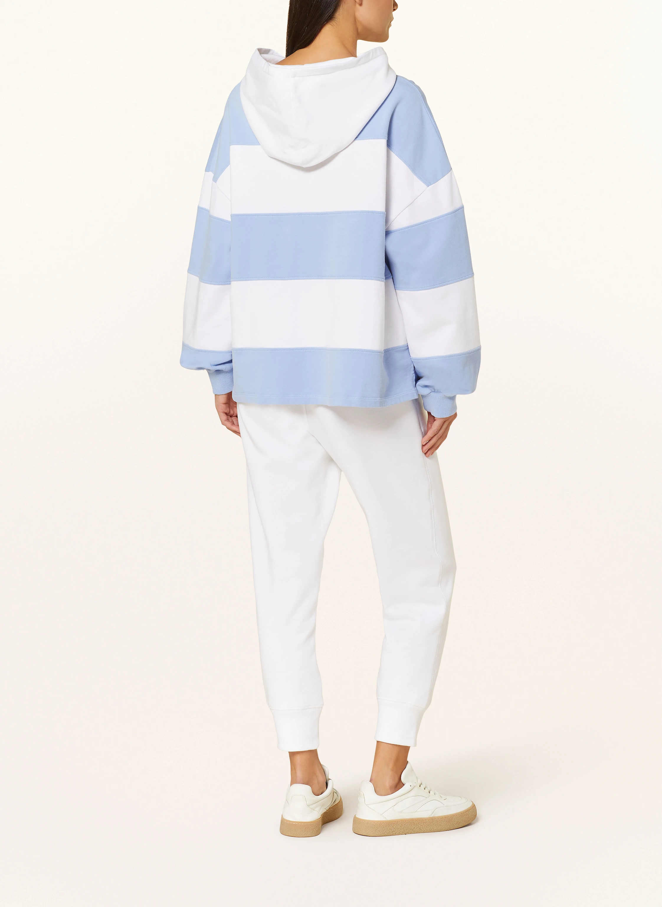 Juvia Hoodie CAREN