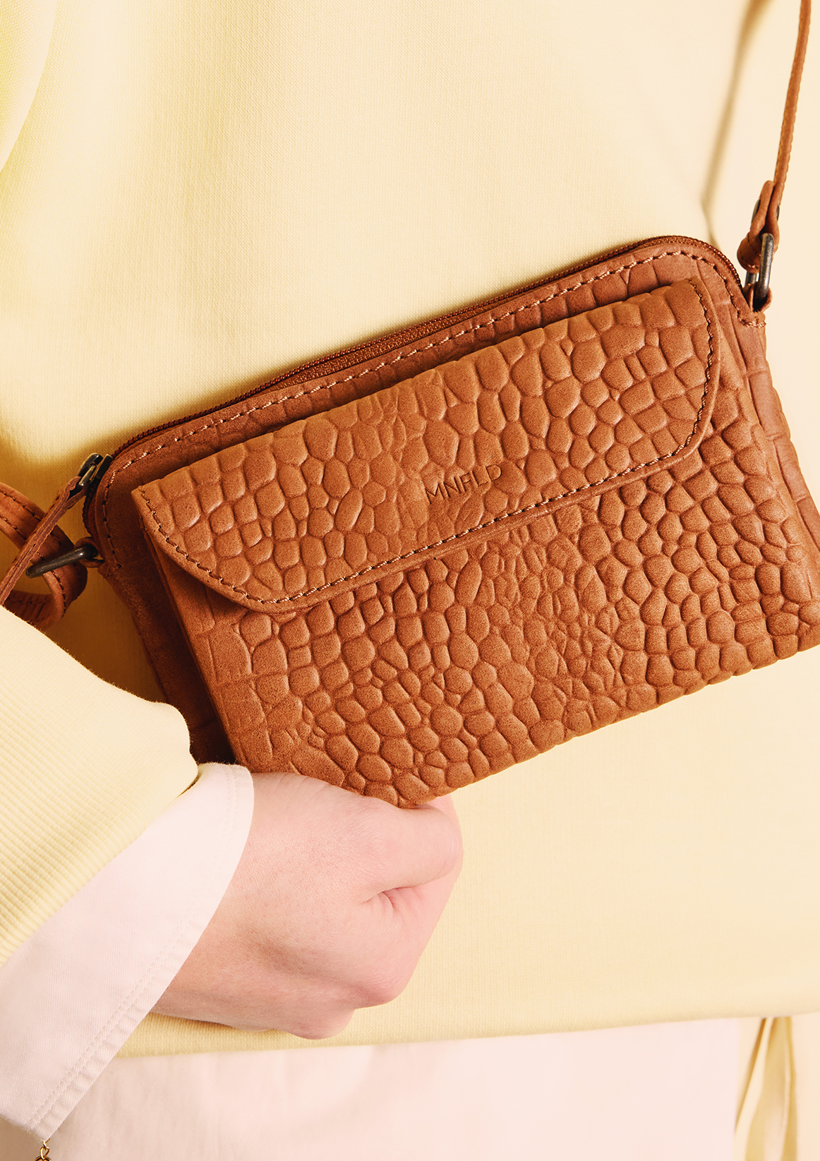 Cognac leren croco clutch