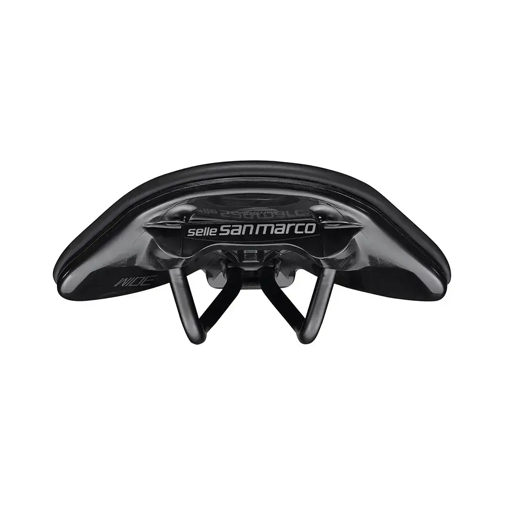 San Marco Shortfit 2.0 Open-Fit Sport Wide Zadel Zwart