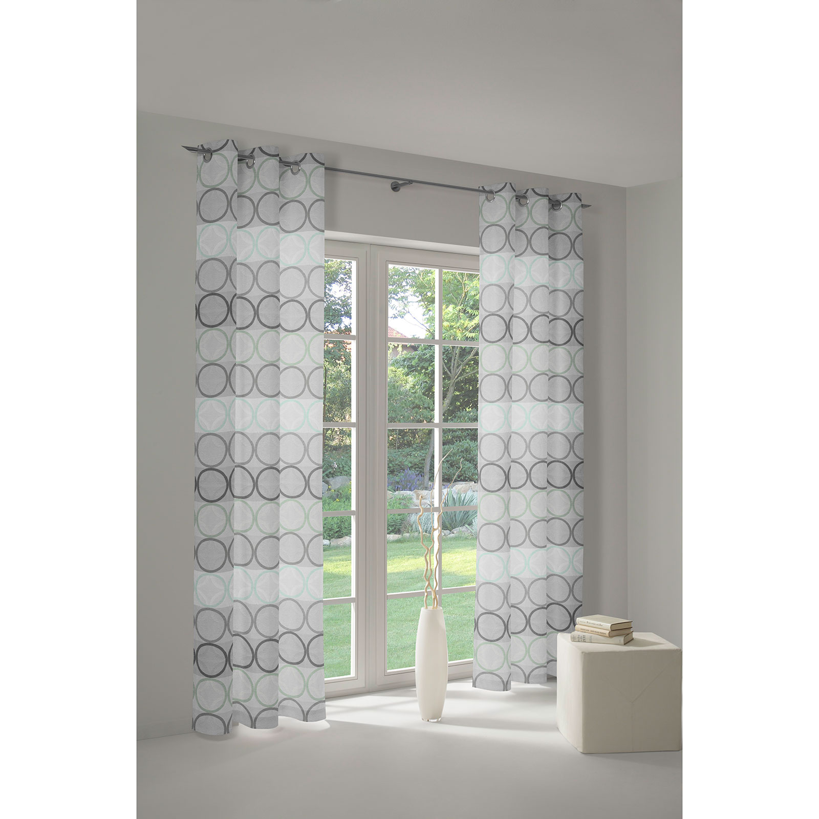 Einzelschal mit Ösen ZIRBELLO - mint - 145x132 cm