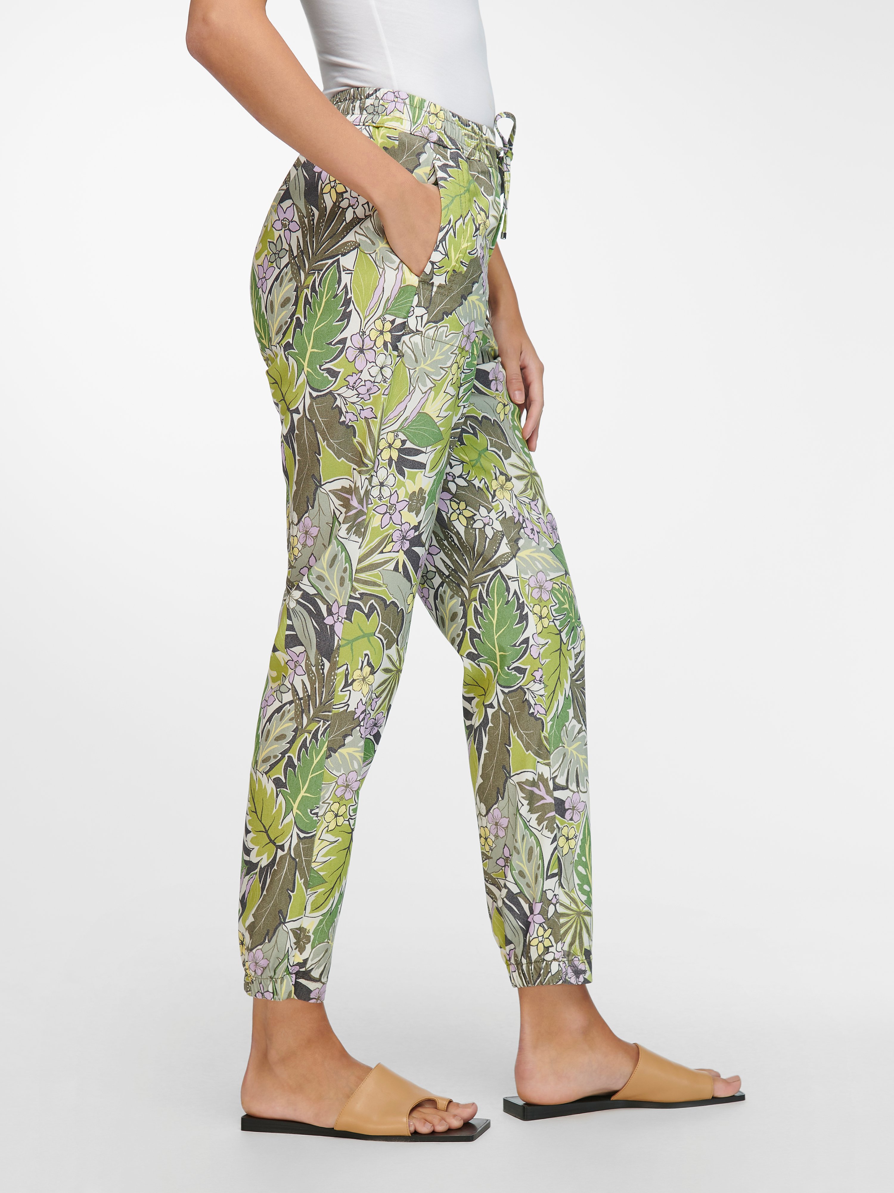 Knöchellange Jogg-Pants Modell Jil