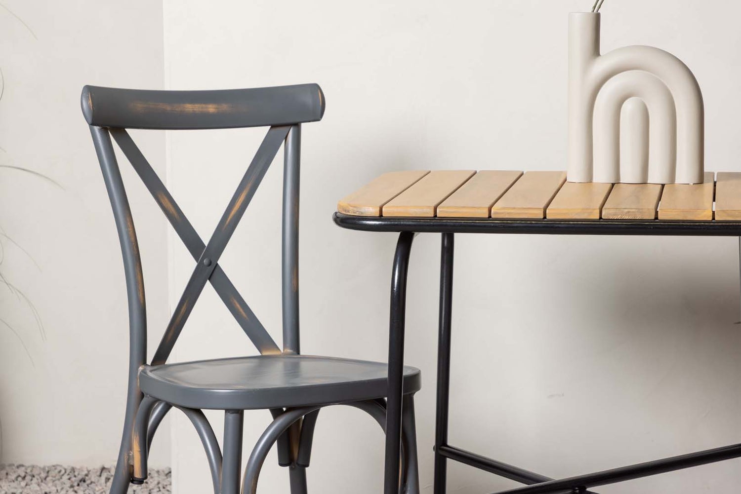 Holmbeck tuinset: tafel, 2 stoelen, naturel en donkergrijs. 88 x 70 x 74 cm