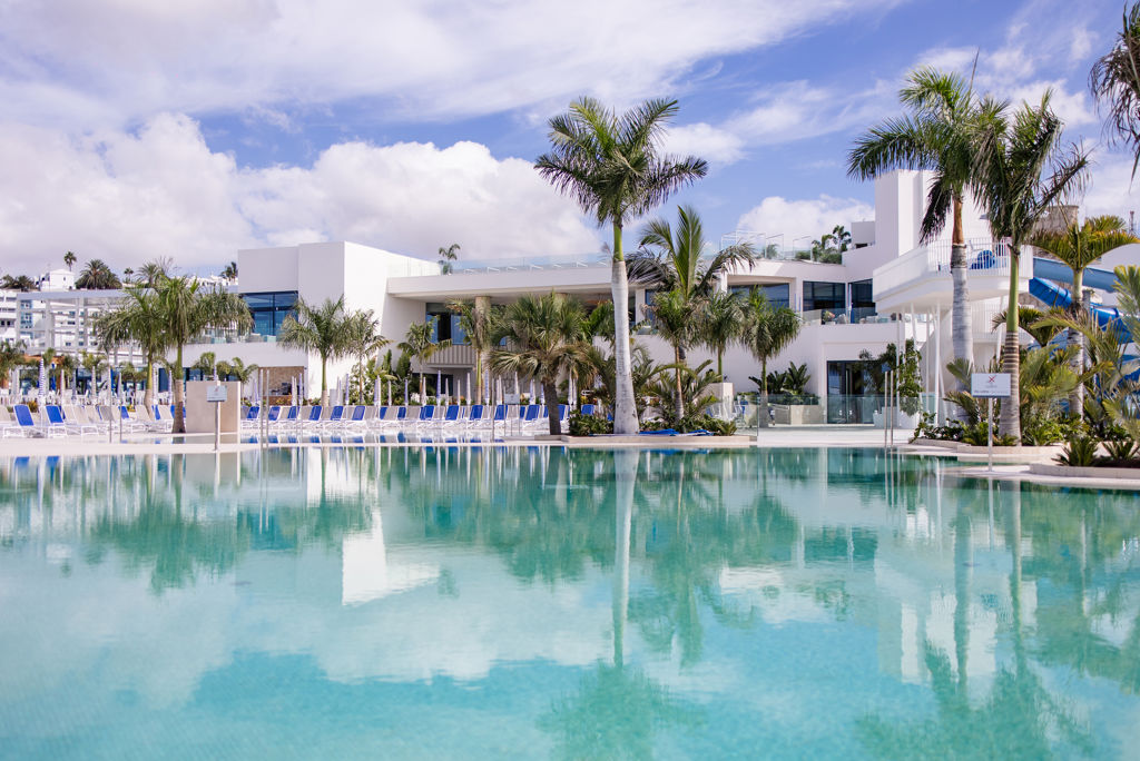 Fly & Go Servatur Puerto Azul Logies en ontbijt - Hotel
