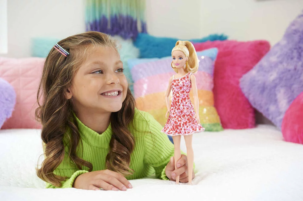 BARBIE - POUPEE FASHIONISTAS 205 AVEC QUEUE DE CHEVAL