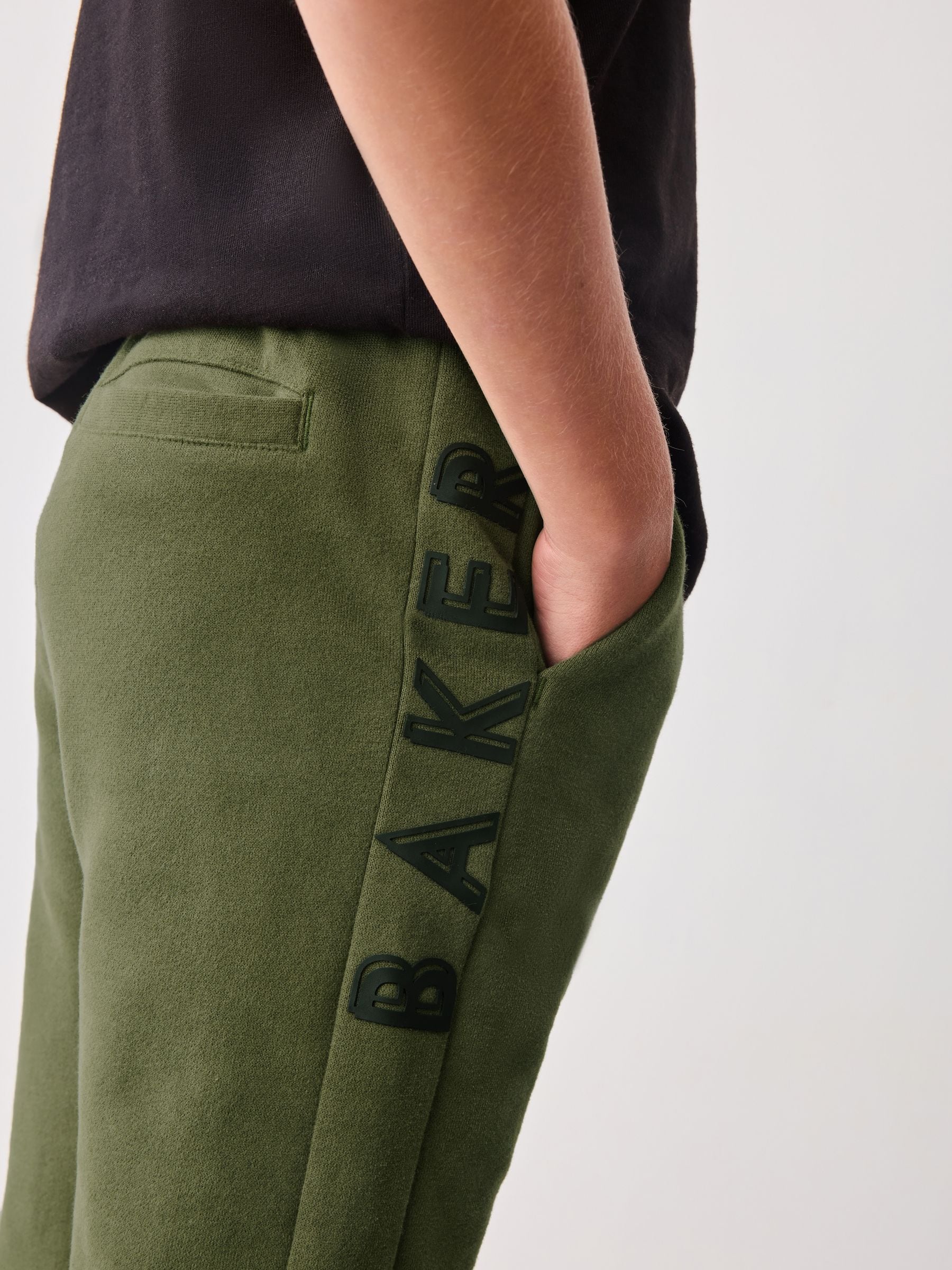 Kakigroen - Baker by Ted Baker set van 100% katoenen hoodie met doorlopende ritssluiting en joggingbroek
