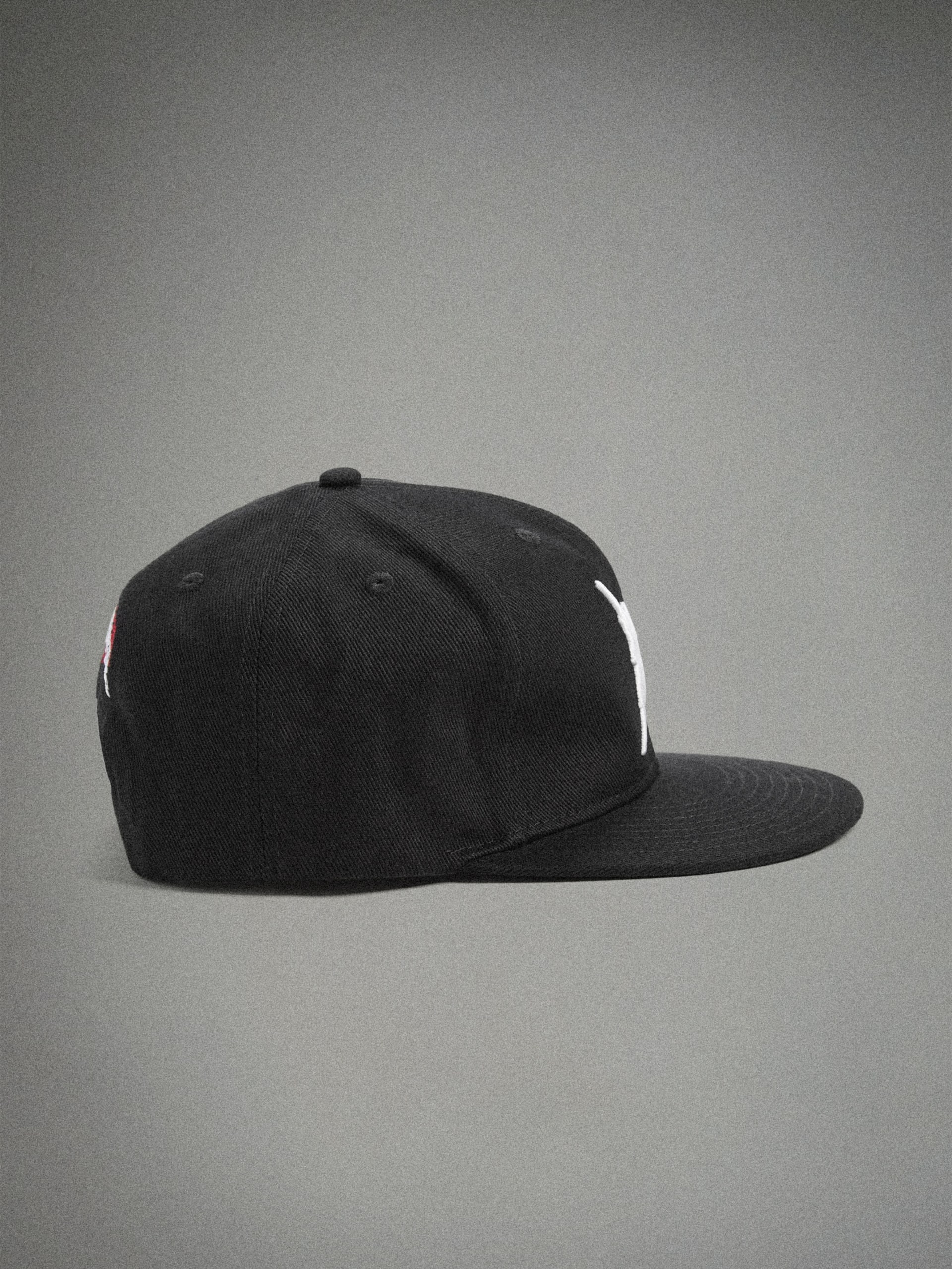 Boné Snapback HARDSTONE
