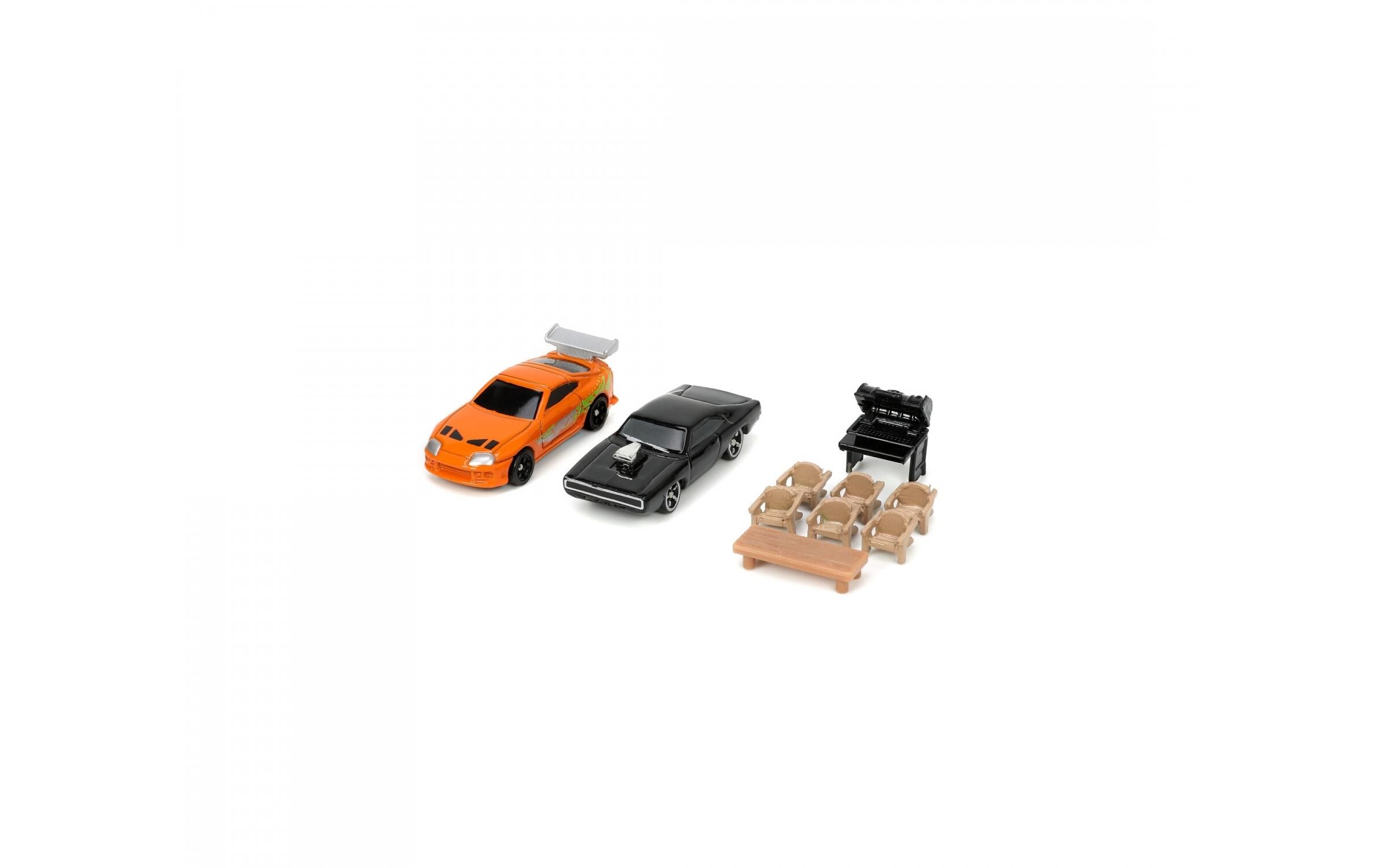 Fast & Furious Diorama Dom's House mit 2 Nano CarsFast & Furious Dom Toretto Haus Diorama mit zwei Modellautos