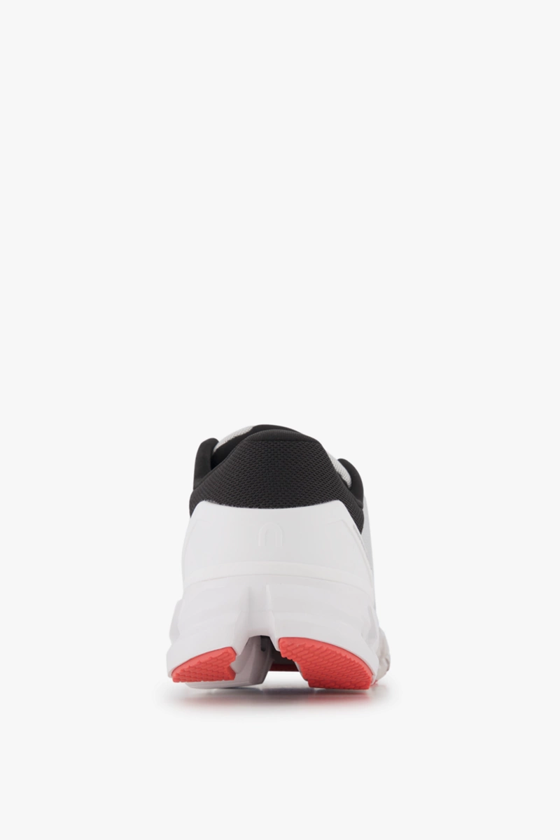 ON Cloudflyer 4 Herren Laufschuh