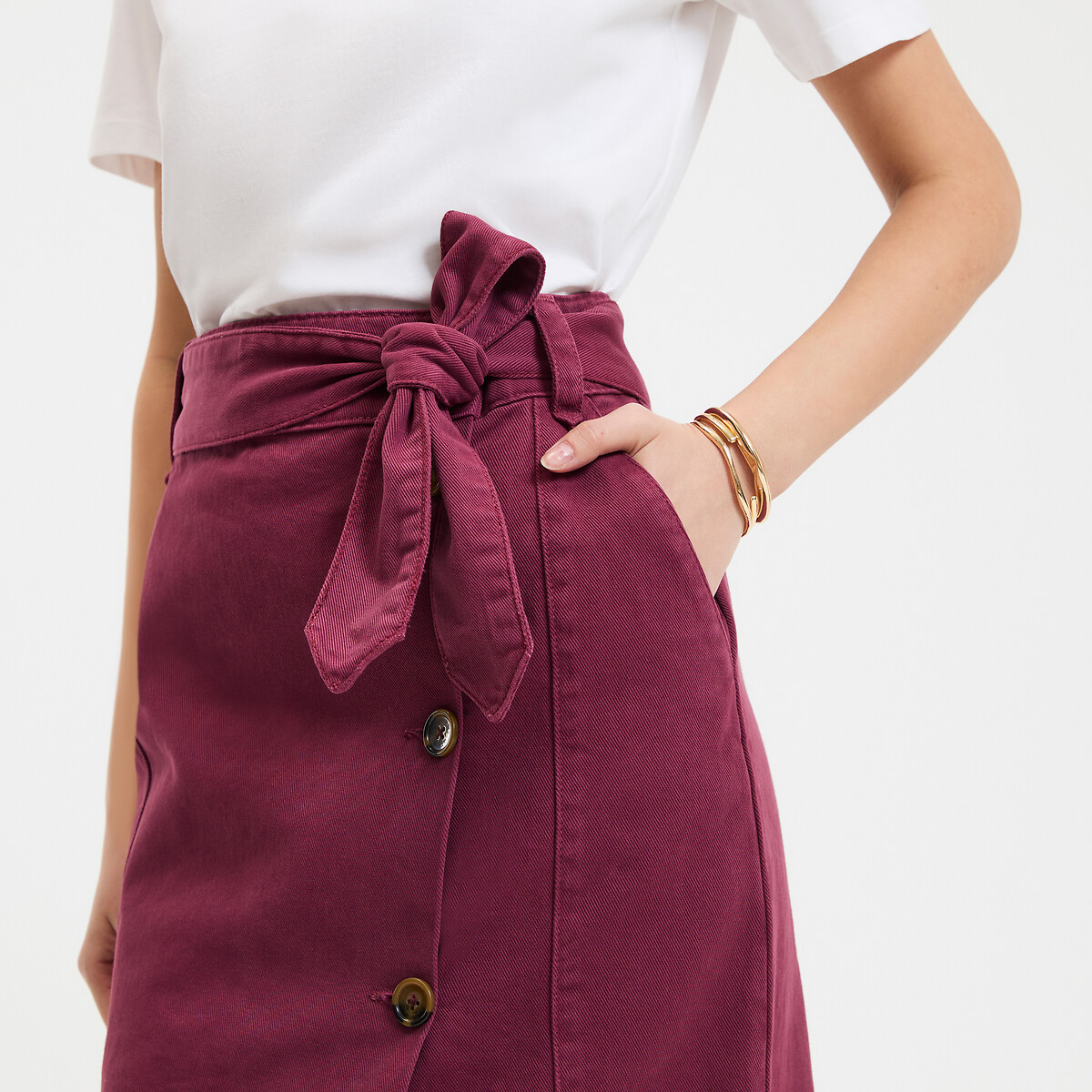 COLEÇÕES LA REDOUTE<br>Saia midi envelope em sarja cocktail