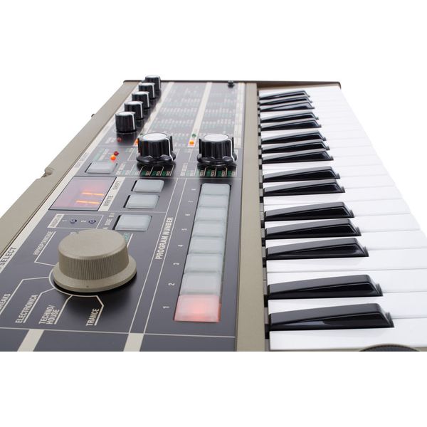 Korg Micro Korg Analog Modelling Synthesizer