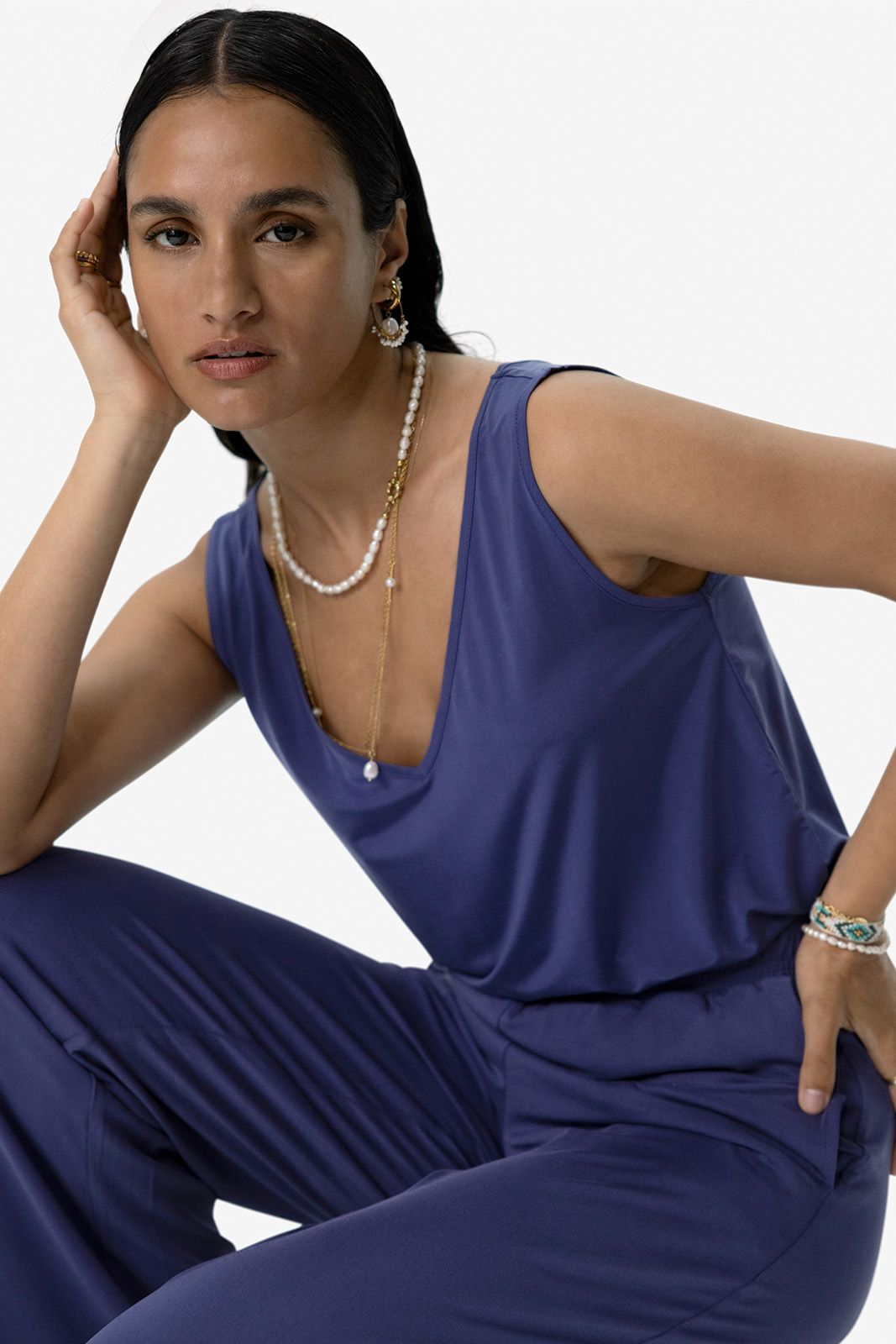 Donkerblauw cupro singlet met V-hals