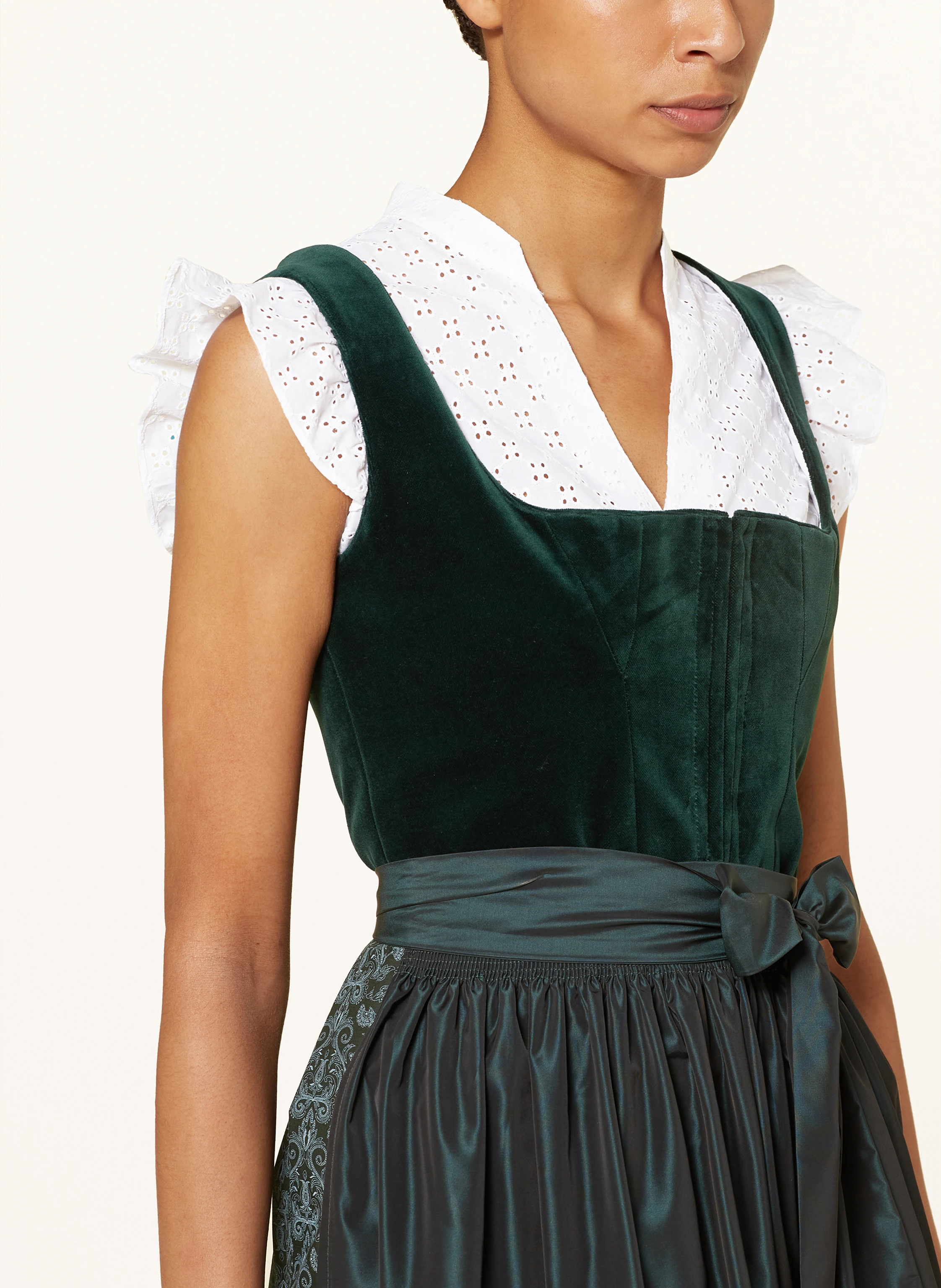 Johann & Johanna Dirndlbluse mit Lochspitze