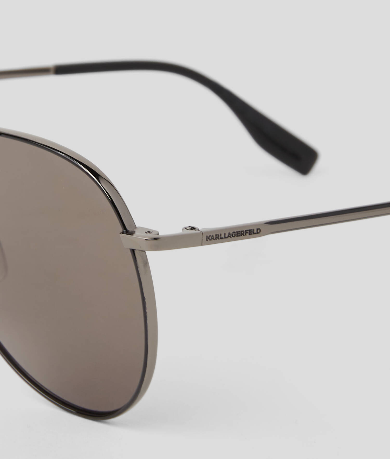 LUNETTES DE SOLEIL AVIATEUR AVEC LOGO KARL - Bronze Foncé