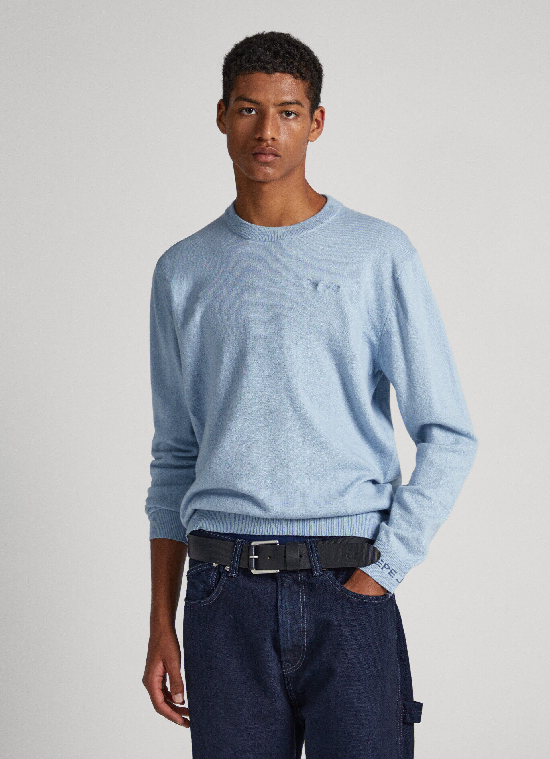 CAMISA DE GOLA REDONDA - azul claro