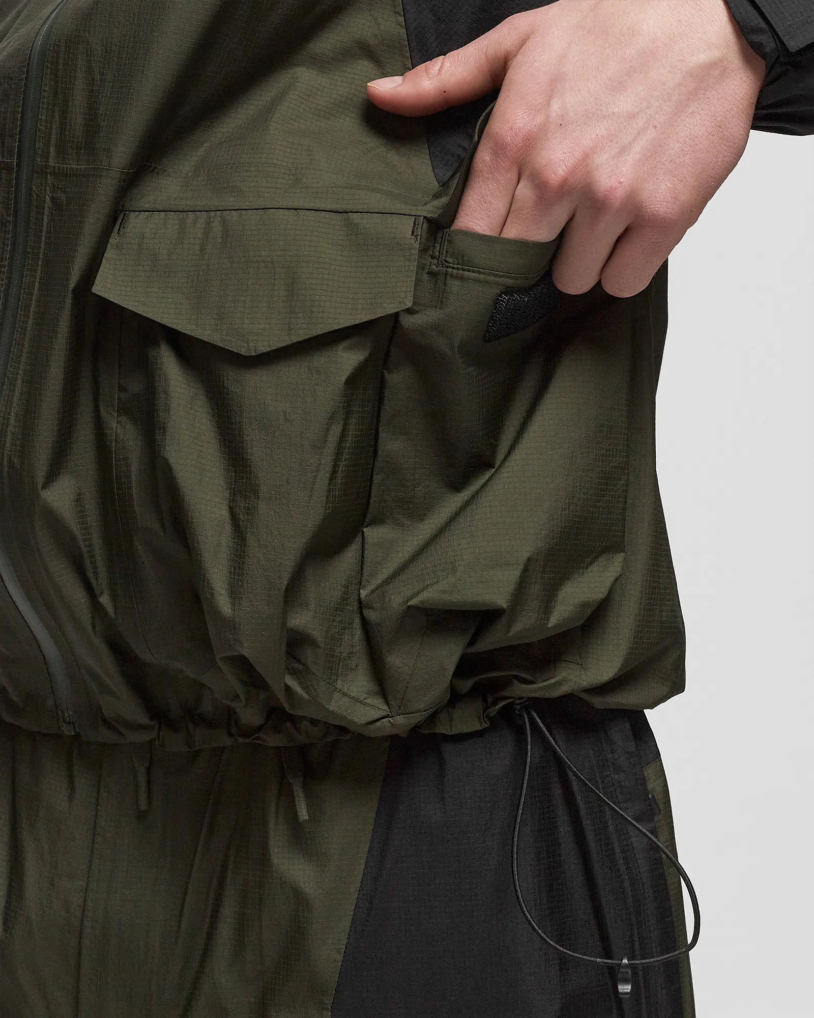 The North Face x UNDERCOVER HIKE PACKABLE MOUNTAIN LIGHT SHEL