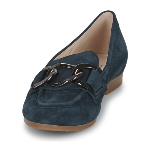 Gabor - 2243446 - Marine