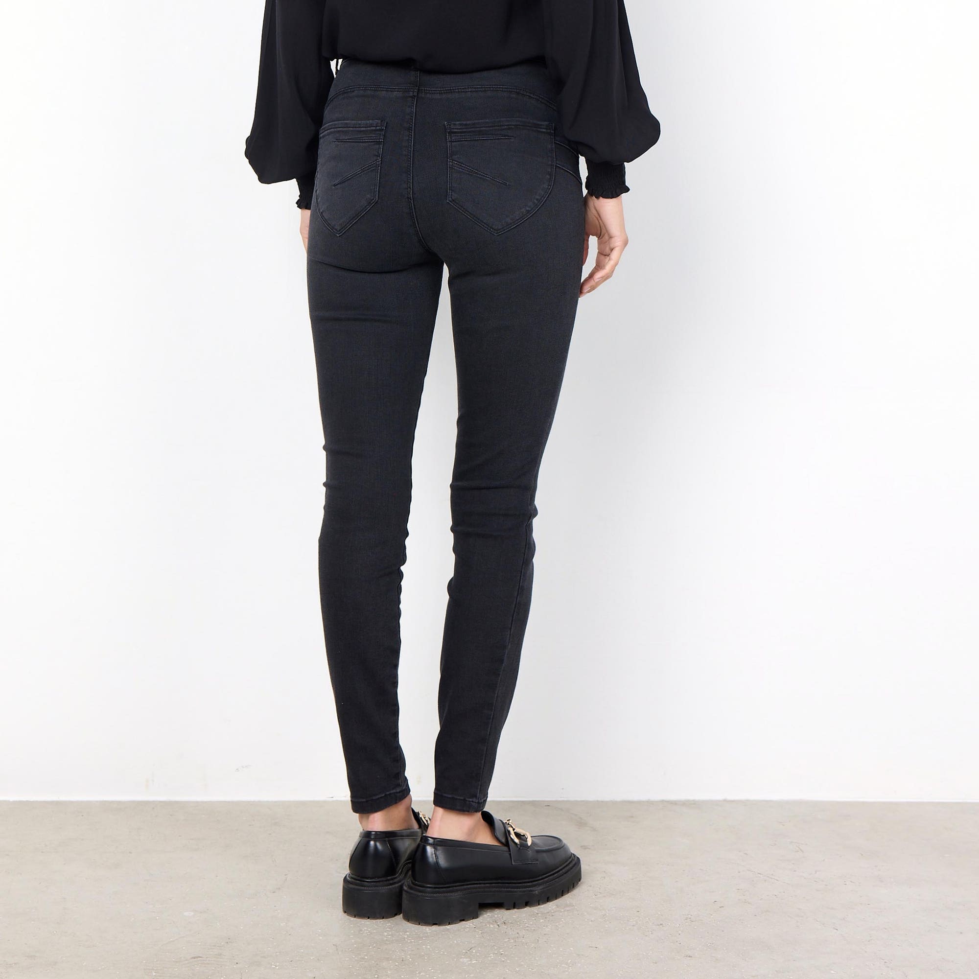 Jean Femme noir