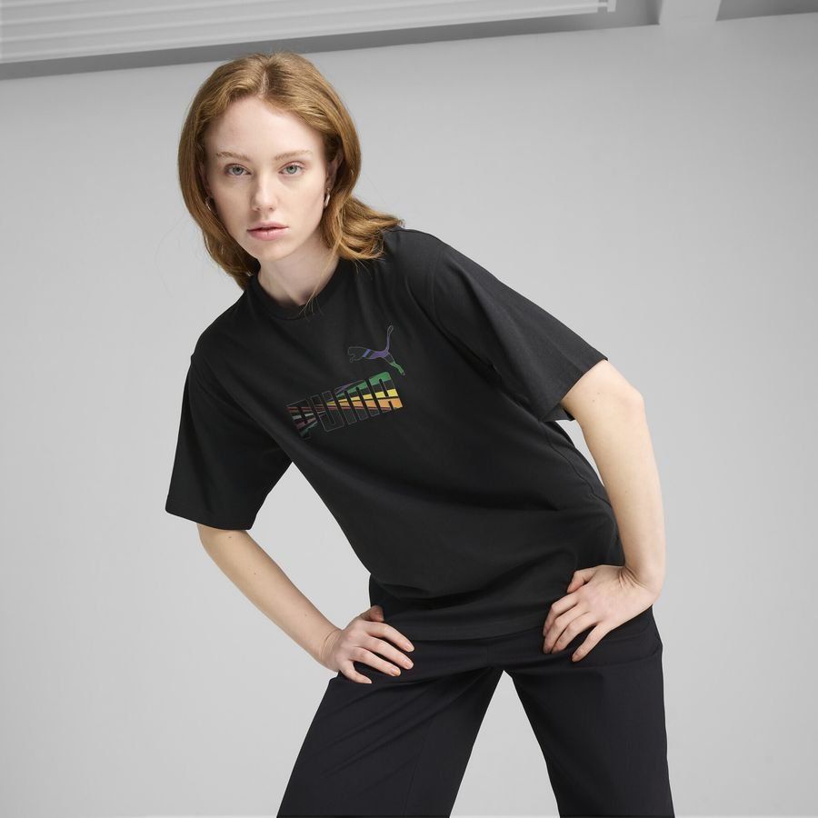 Puma LOVE UNITED Relaxed Fit T-Shirt