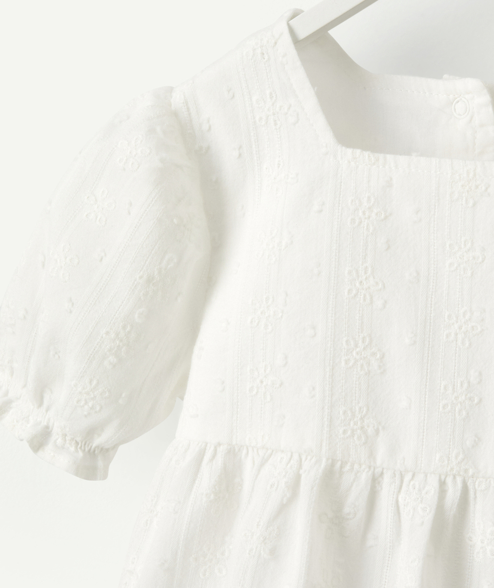 BLOUSE BÉBÉ FILLE EN COTON BLANCHE AVEC BRODERIES