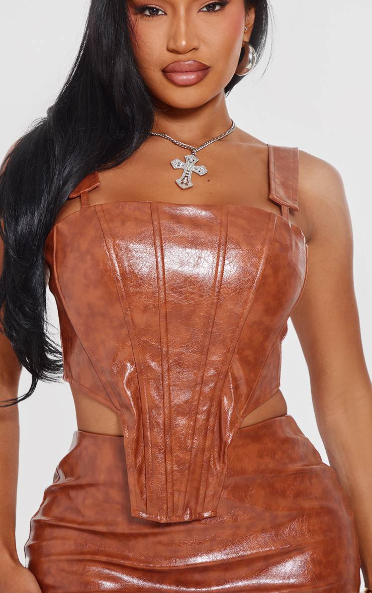 Marron Corset Shape En Synthétiquecuir Lavé À Ourlet Plongeant
