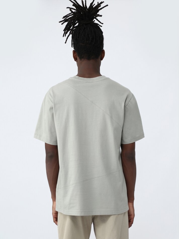 Camiseta com painéis - Cânhamo