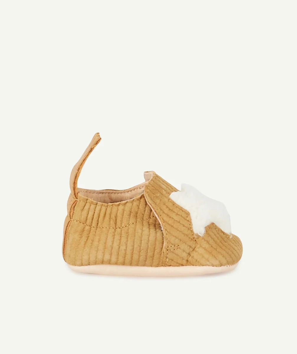 EASY PEASYCHAUSSONS CÔTELÉS EN CUIR CAMEL AVEC ÉTOILES