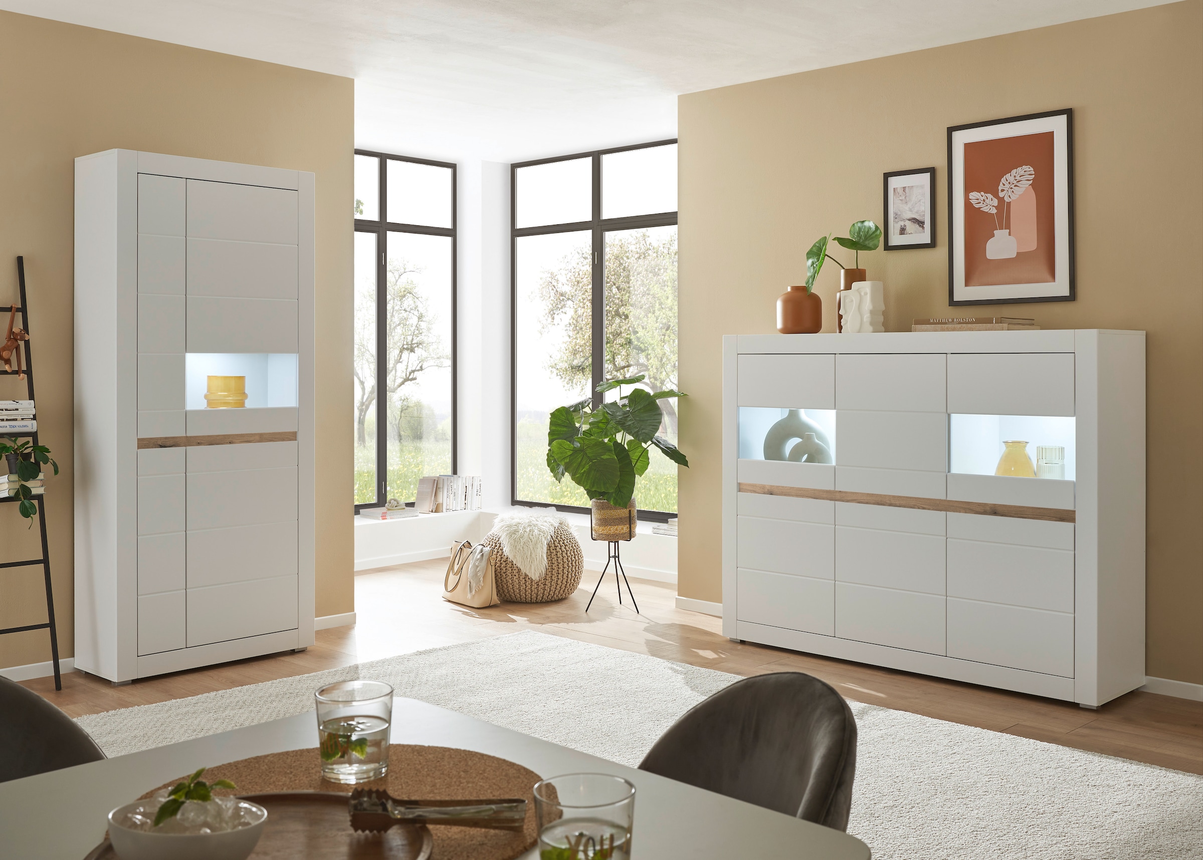 INOSIGN Highboard »Chester, moderne Kommode, Schrank mit Stauraum, Sideboard in Weiss Matt« 1 Stk. tlg. austauschbare Blende in Griffleiste, zeitloses Design, 165 cm breit