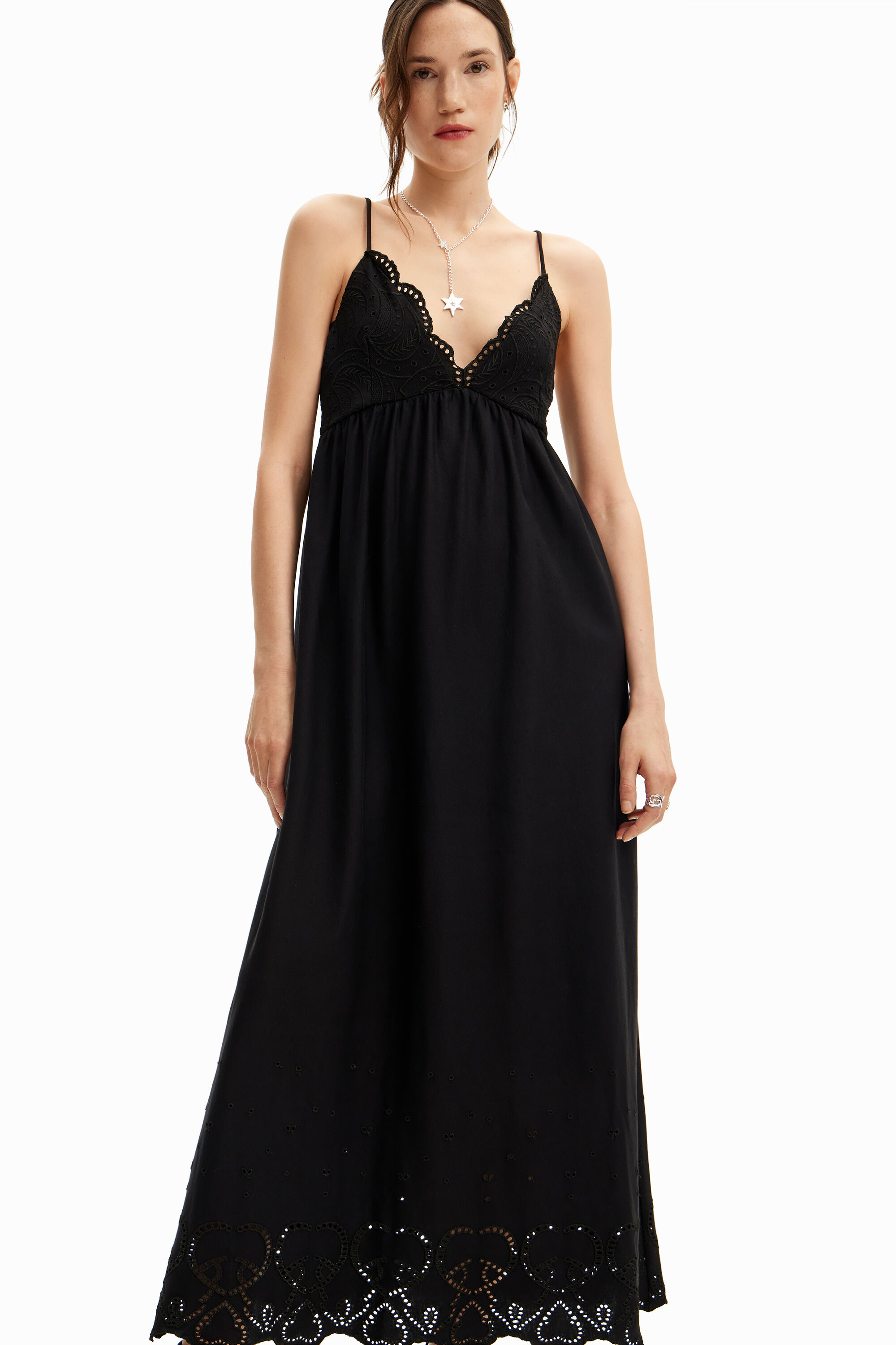 Vestido longo de renda