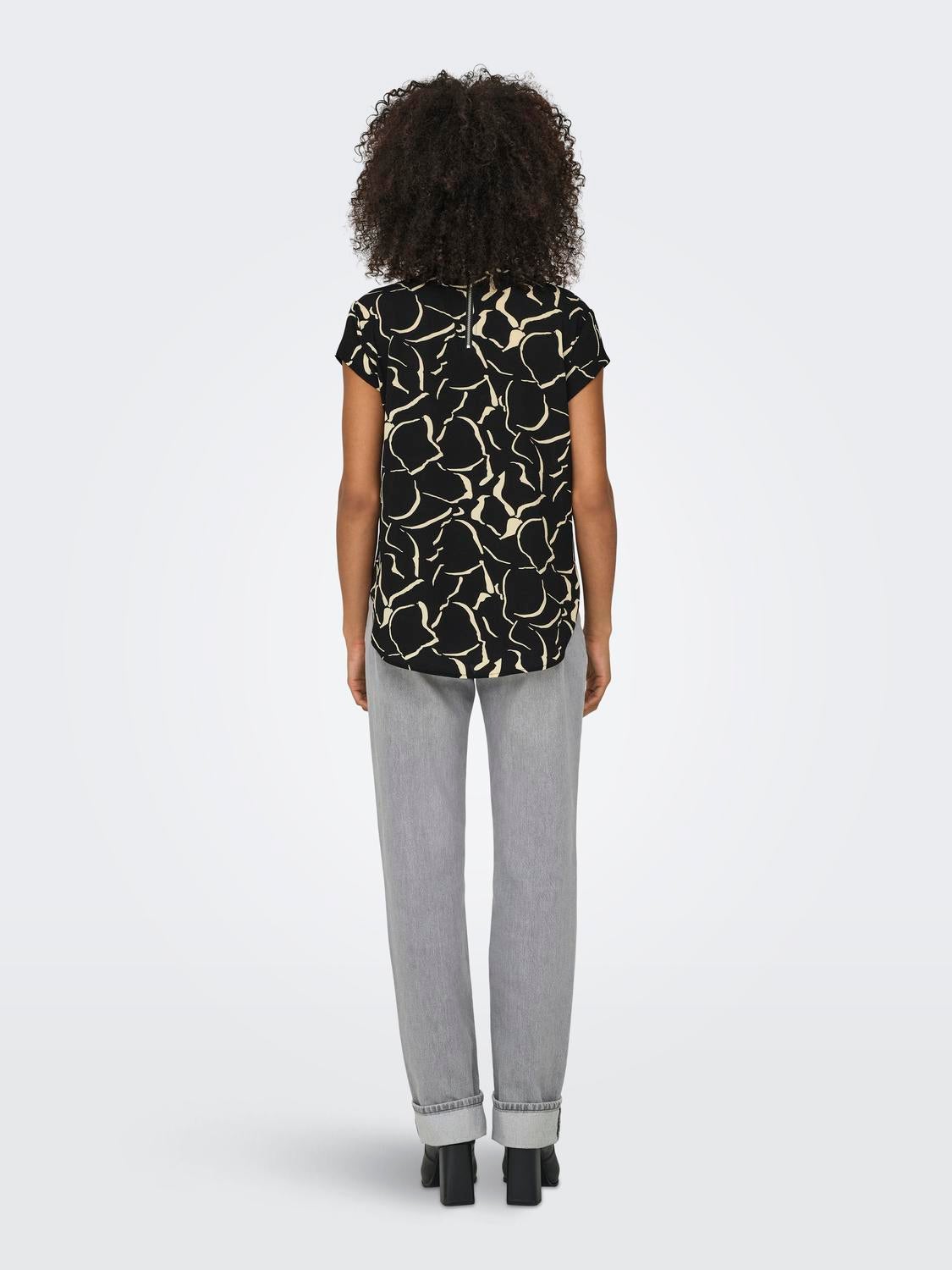 ONLVIC Top Black
